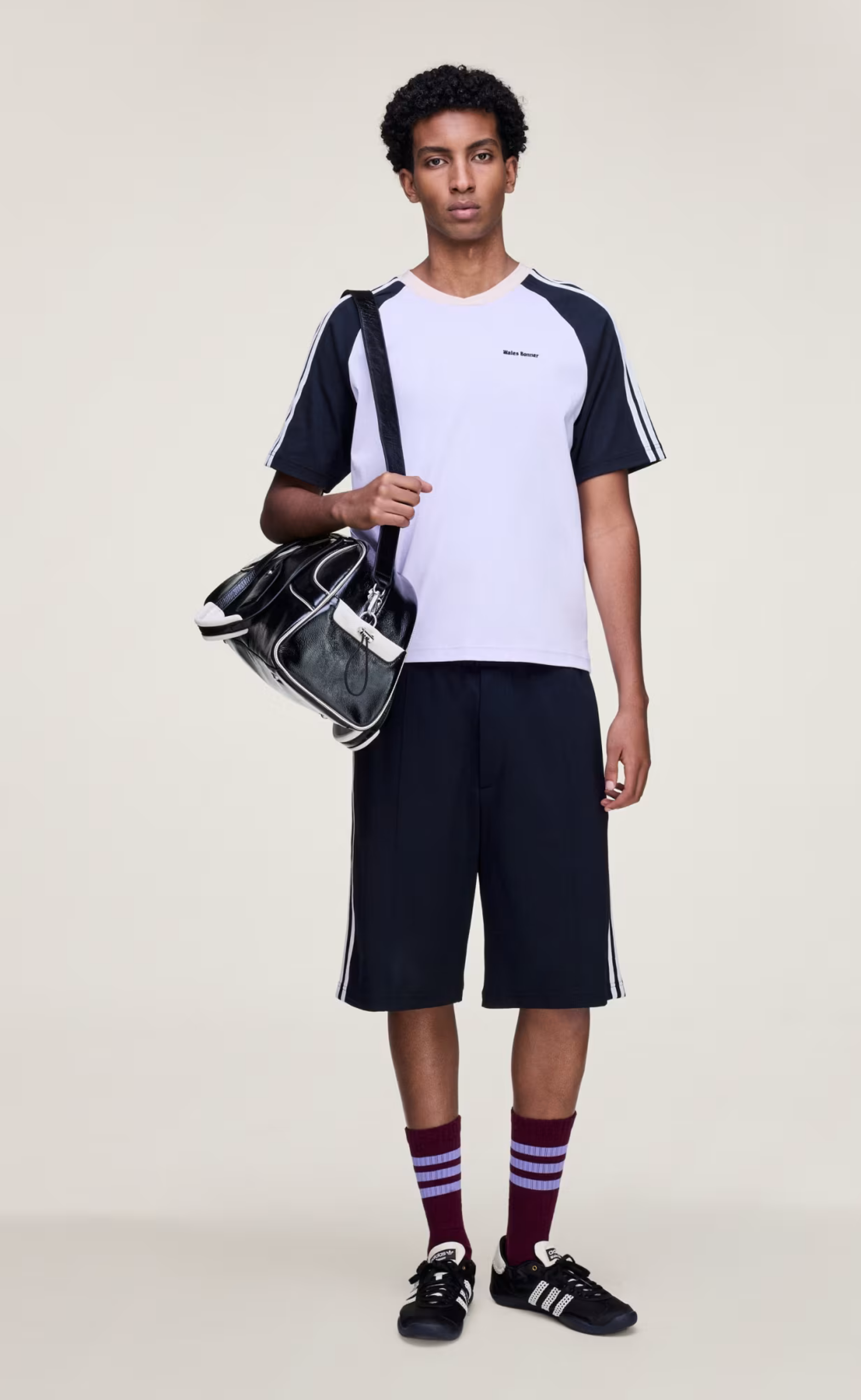 WB CALI PURPLE BLACK T-SHIRT