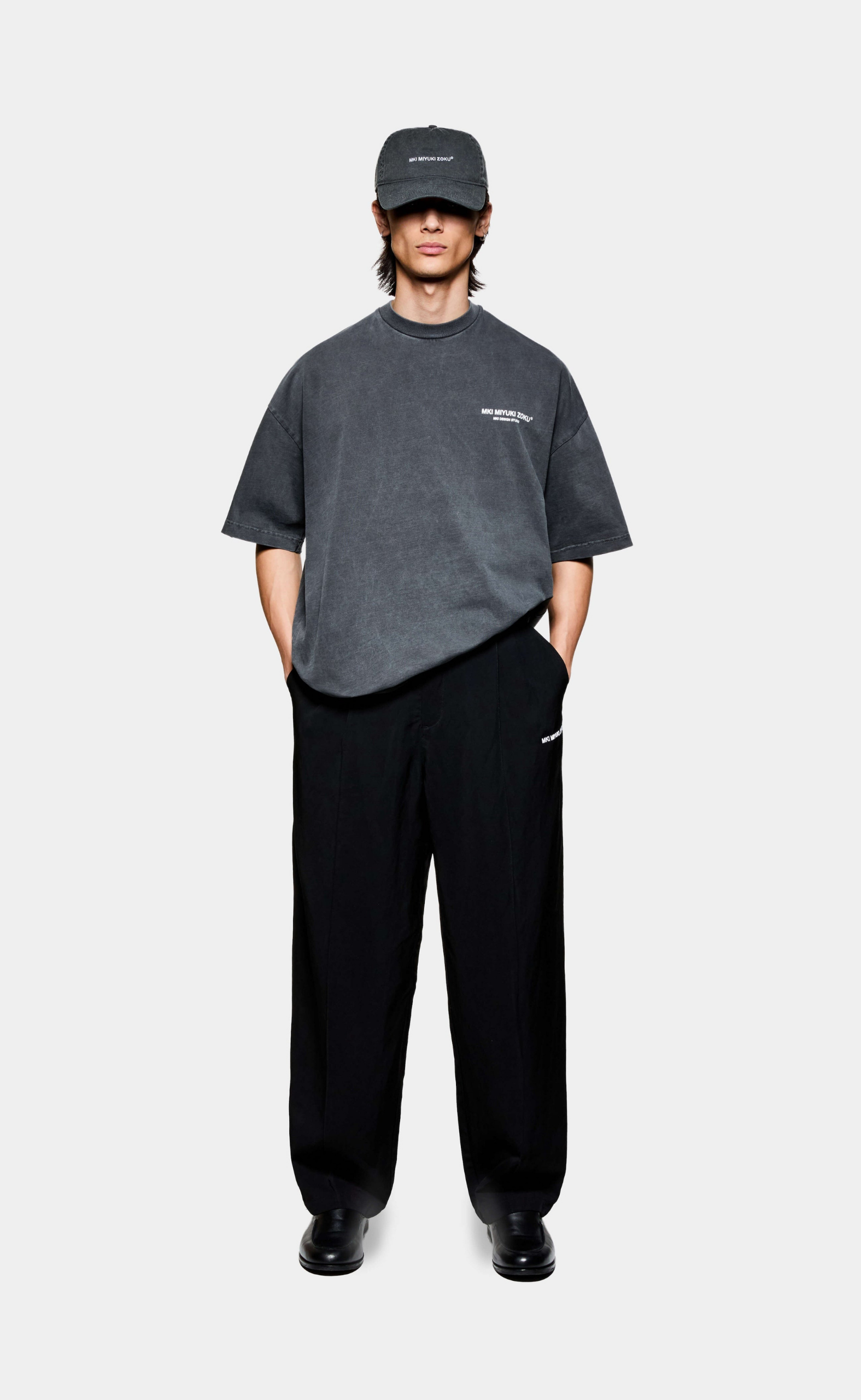 DESIGN STUDIO PIGMENT BLACK T-SHIRT