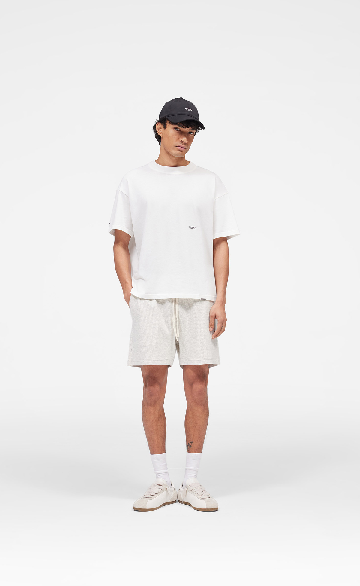 MICRO OWNERS CLUB FLAT WHITE T-SHIRT