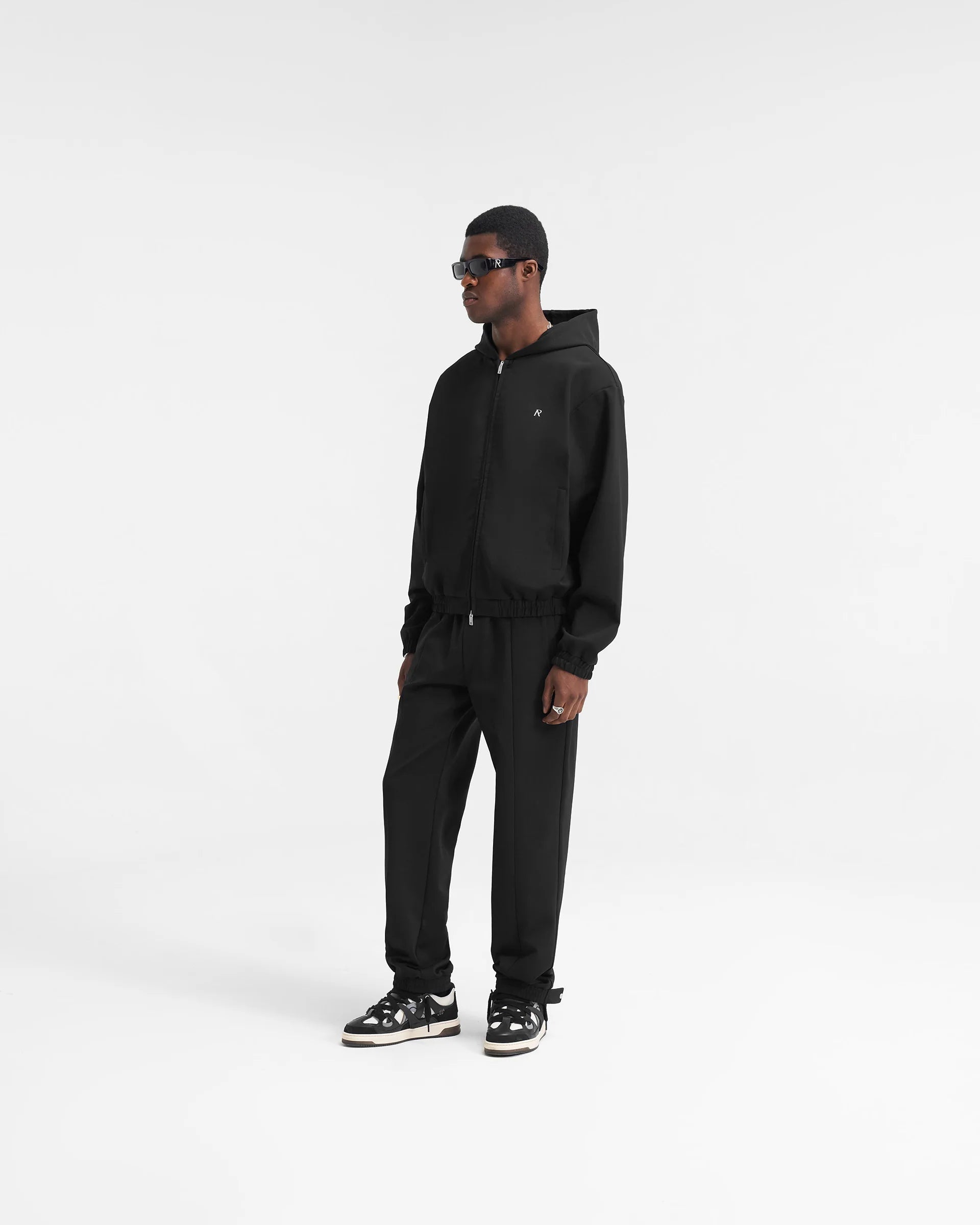 BLACK RELAXED TRACKSUIT SWEATPANT