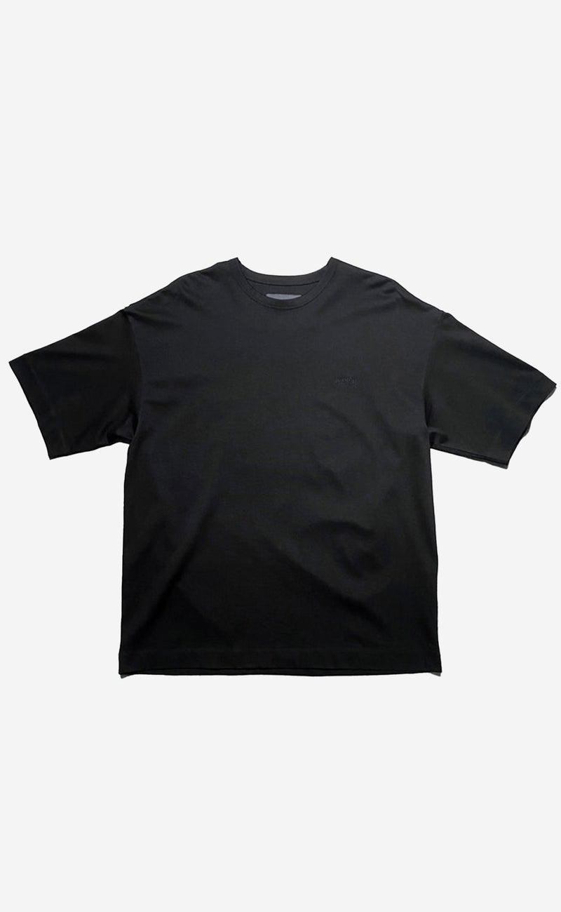 BLACK SEMI-OVER FIT GRAPHIC T-SHIRTS