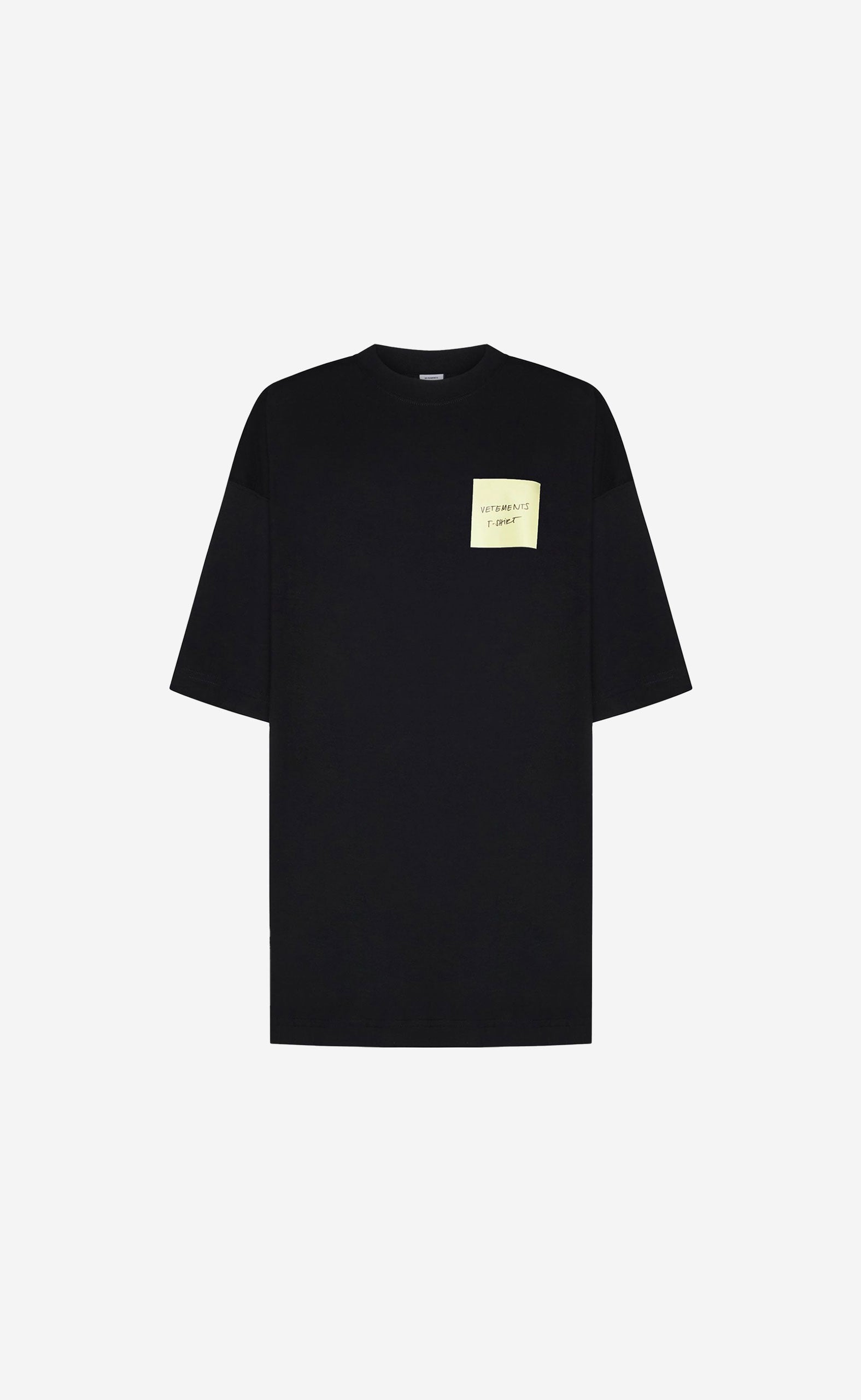 BLACK STICKER LOGO T-SHIRT