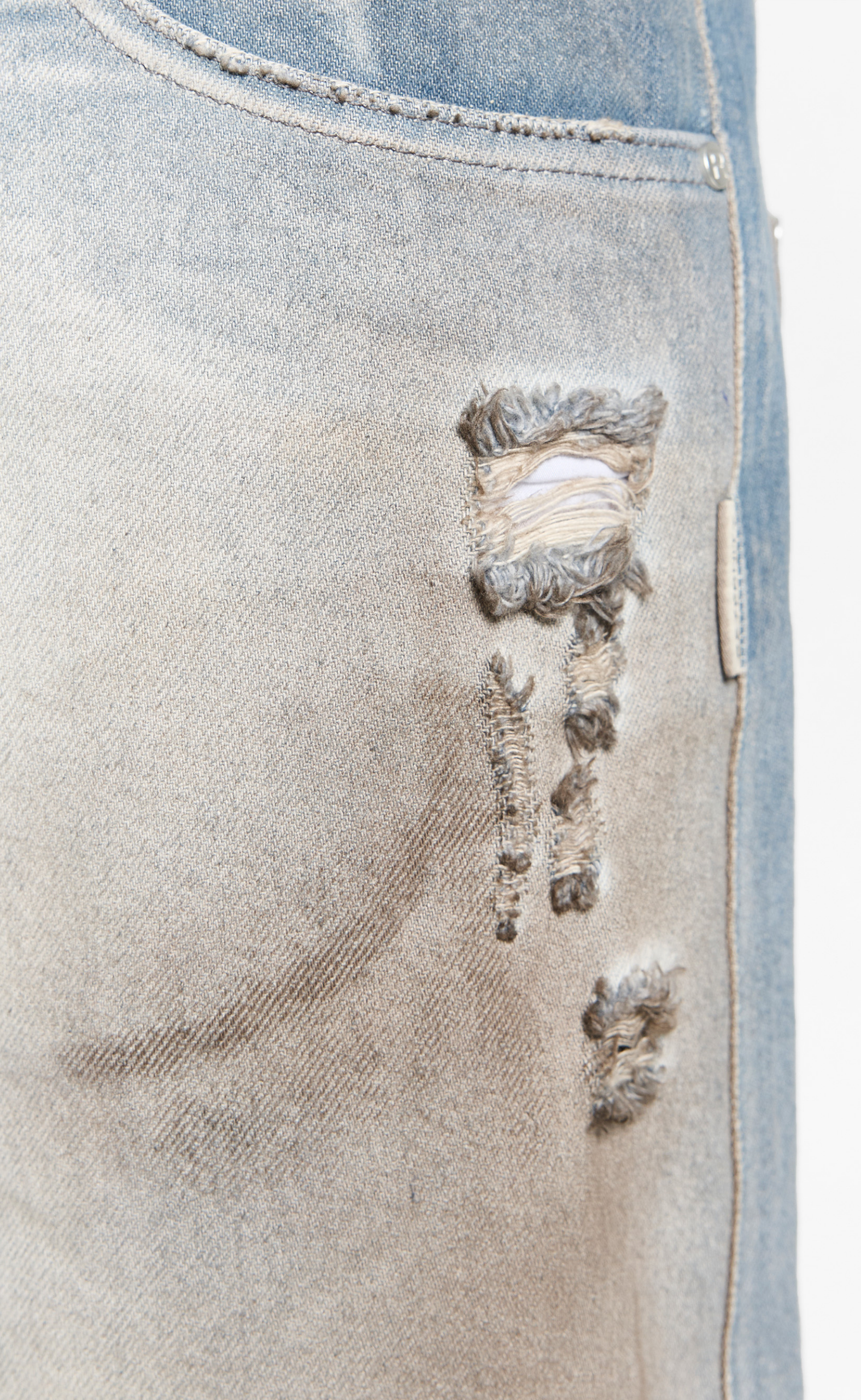 COLORIS DISTRESSED BLUE JEANS
