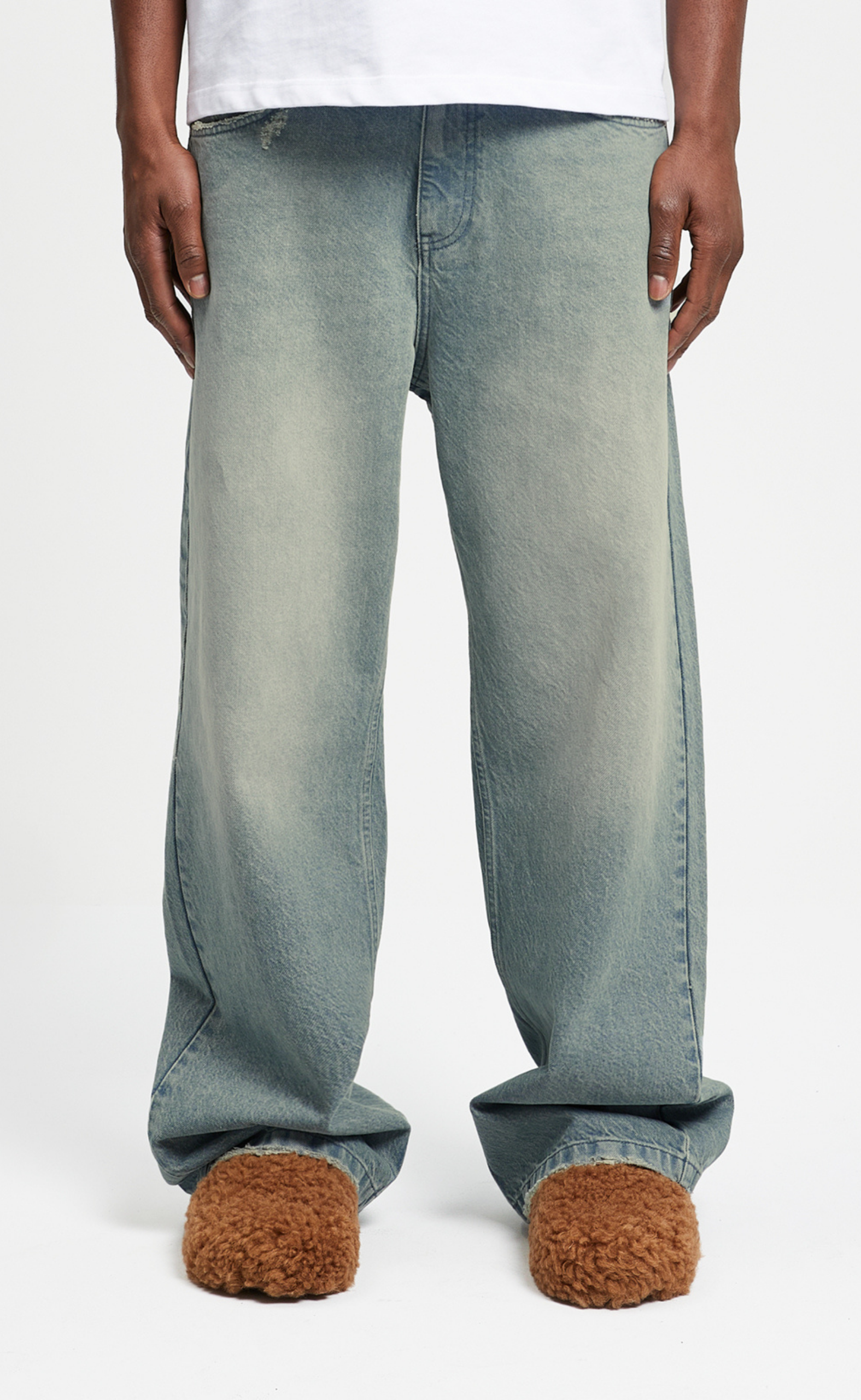 ESSENTIAL BAGGY LIGHT BLUE JEANS