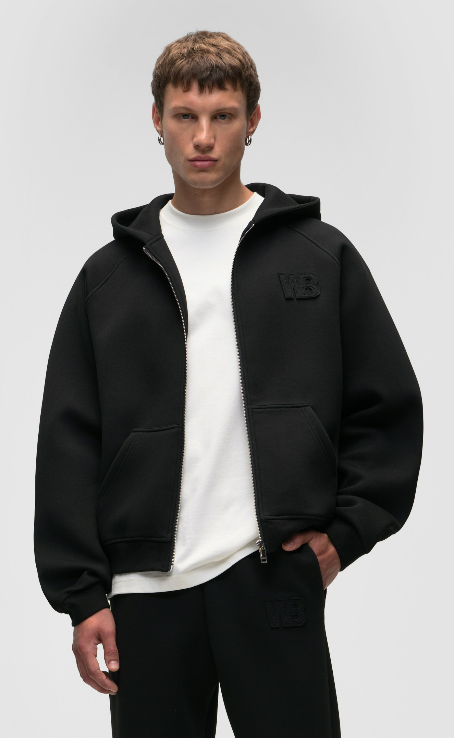 GRUVEN V2 ZIP BLACK HOODIE
