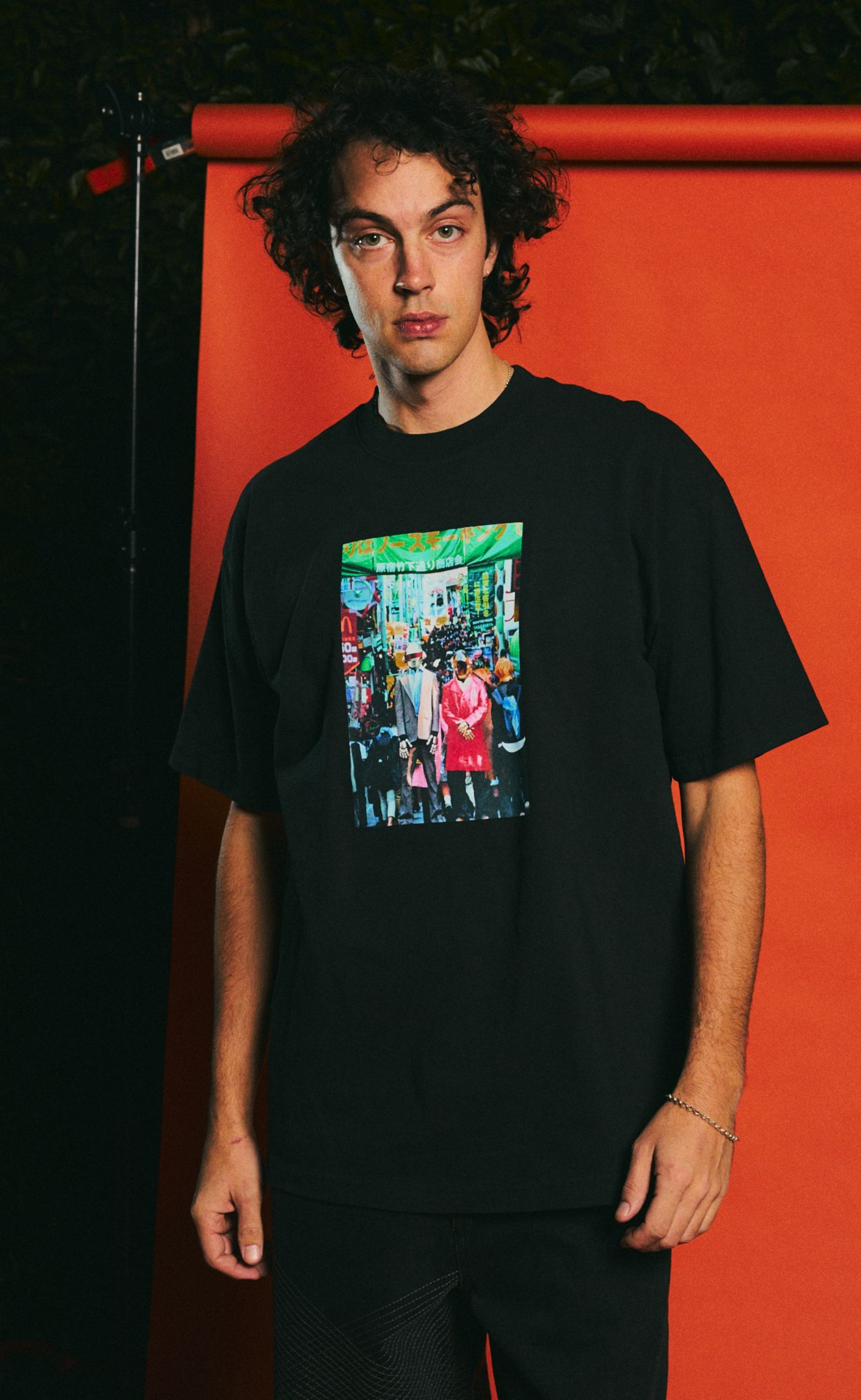 HARAJUKU BLACK T-SHIRT