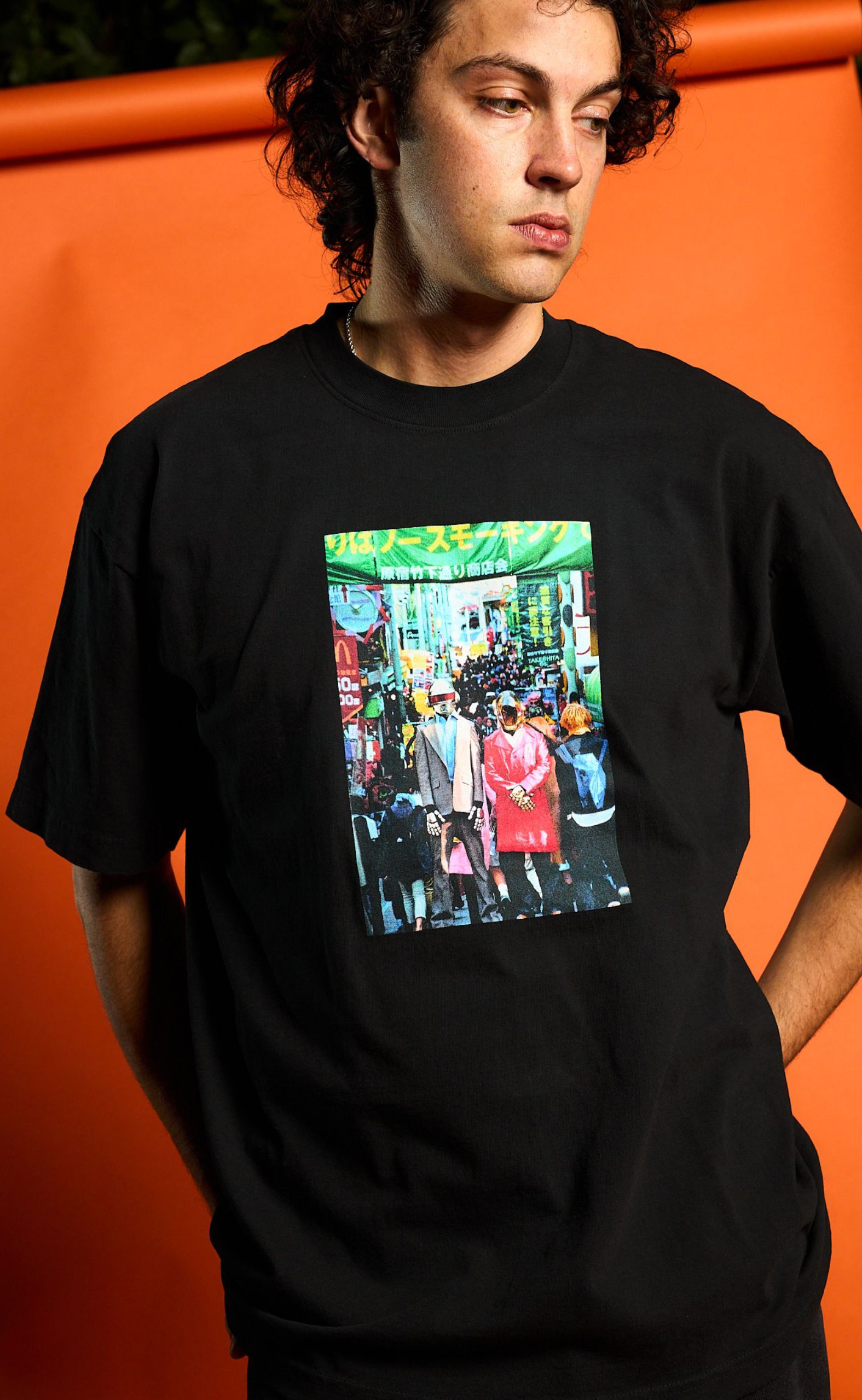 HARAJUKU BLACK T-SHIRT