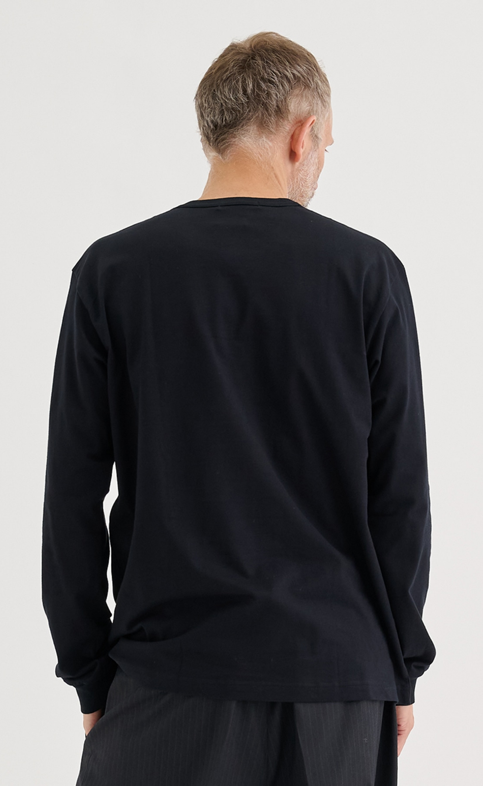 CDG HOMME LOGO BLACK LONGSLEEVE