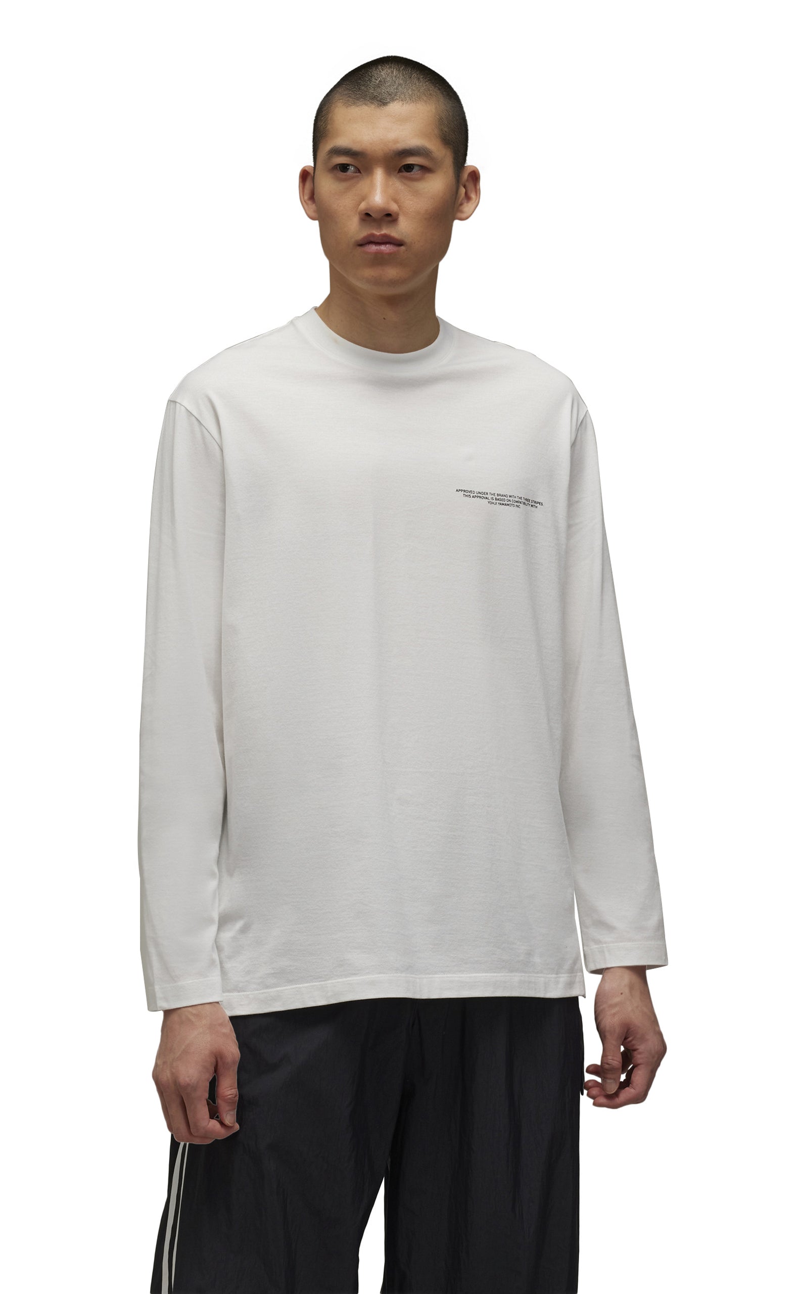 LOGO WHITE LONGSLEEVE