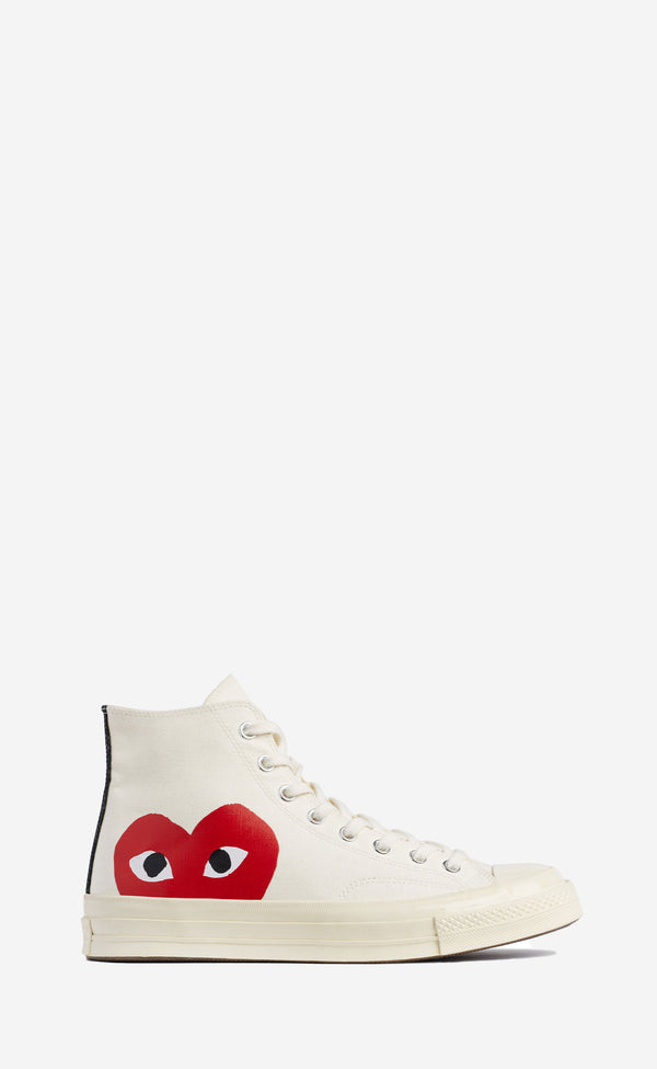 PLAY COMME DES GARÇONS X CONVERSE BLACK HEART CHUCK TAYLOR ALL STAR 70 LOW