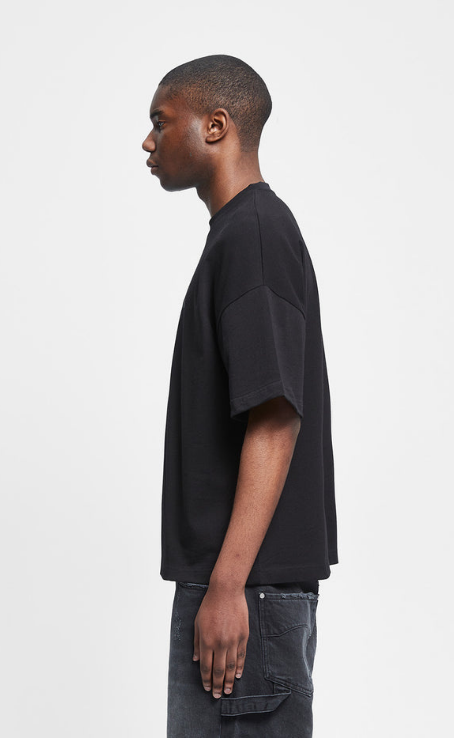 SIGNE BLACK T-SHIRT