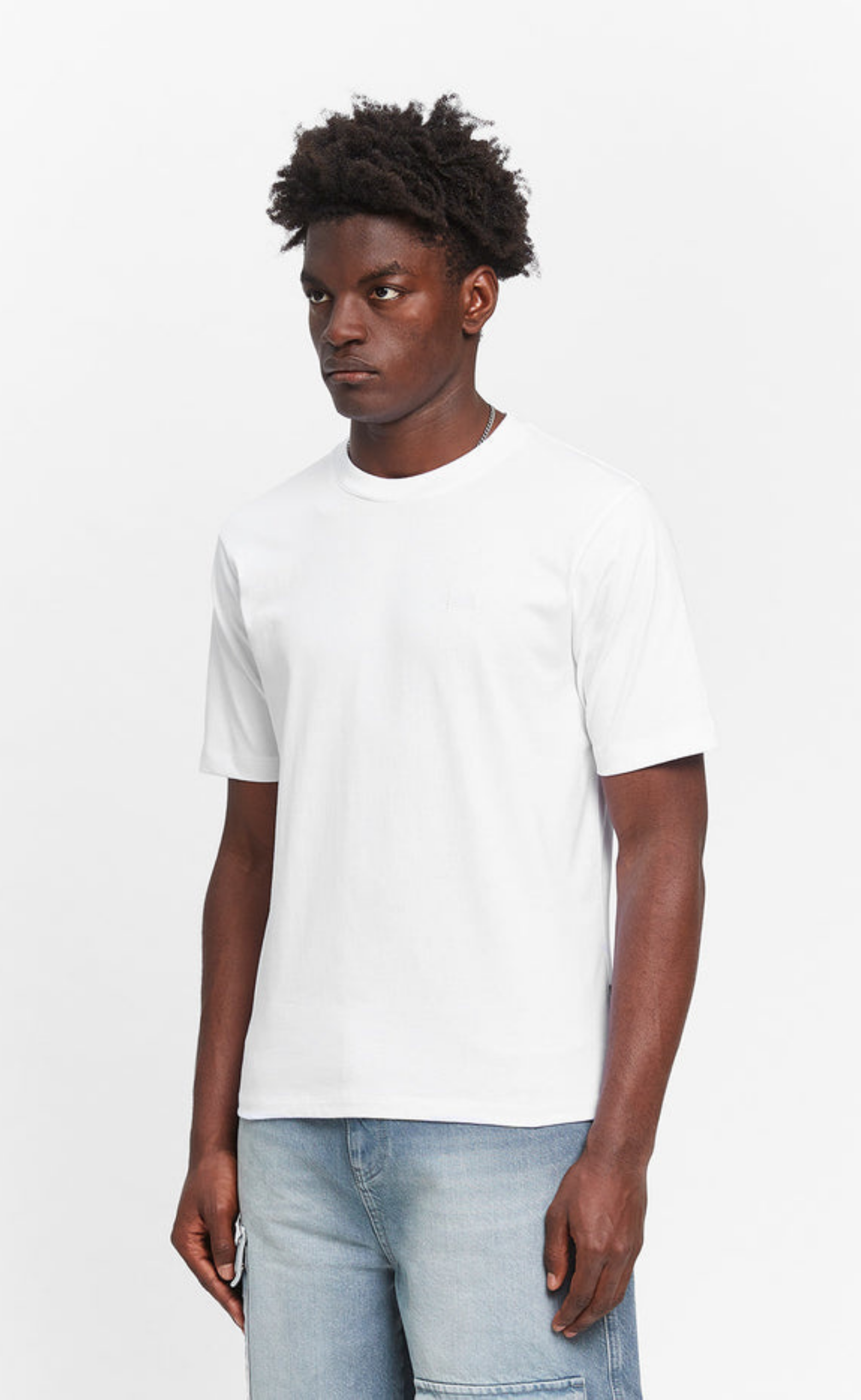 SIGNE FITTED WHITE T-SHIRT
