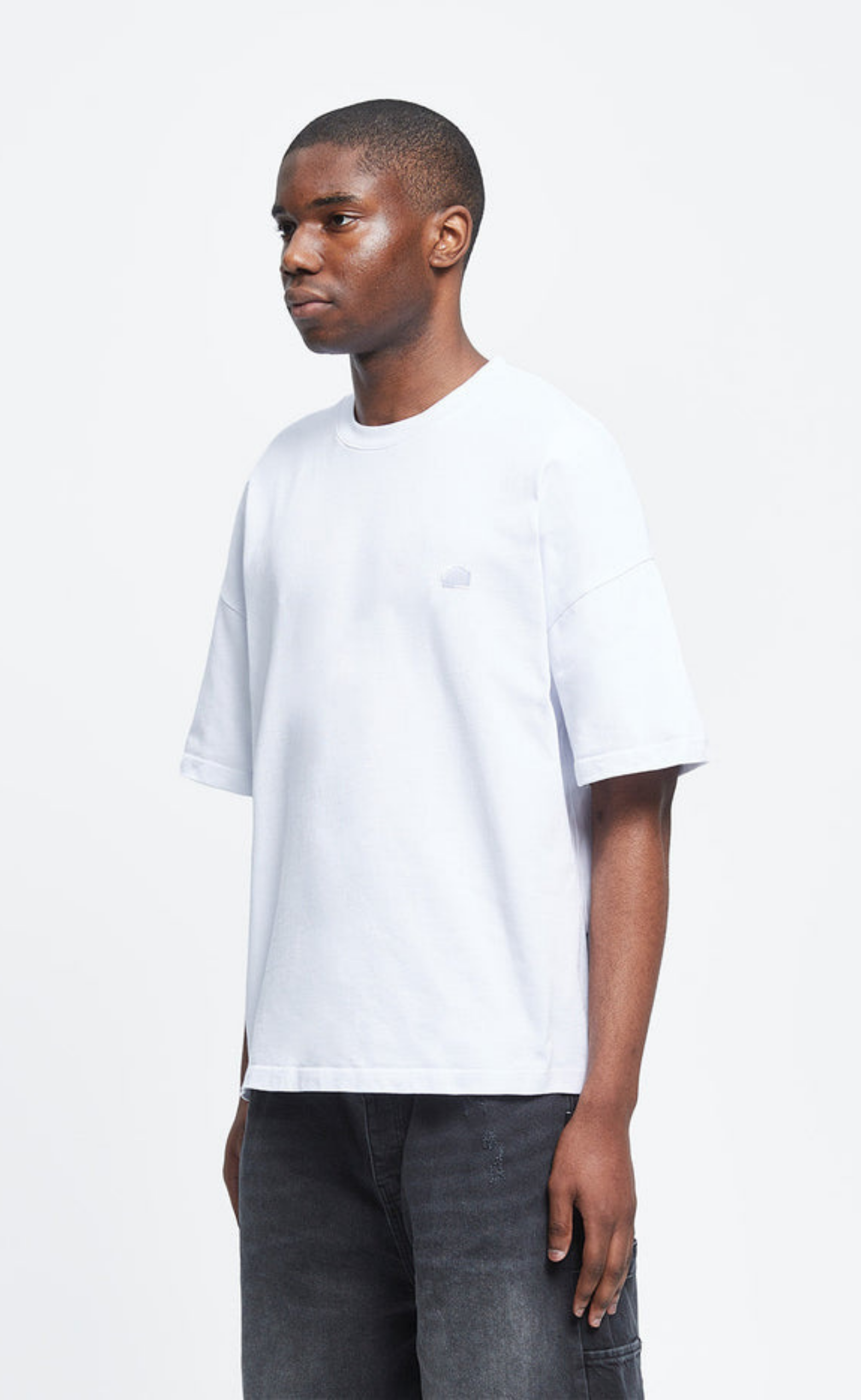 SIGNE WHITE T-SHIRT