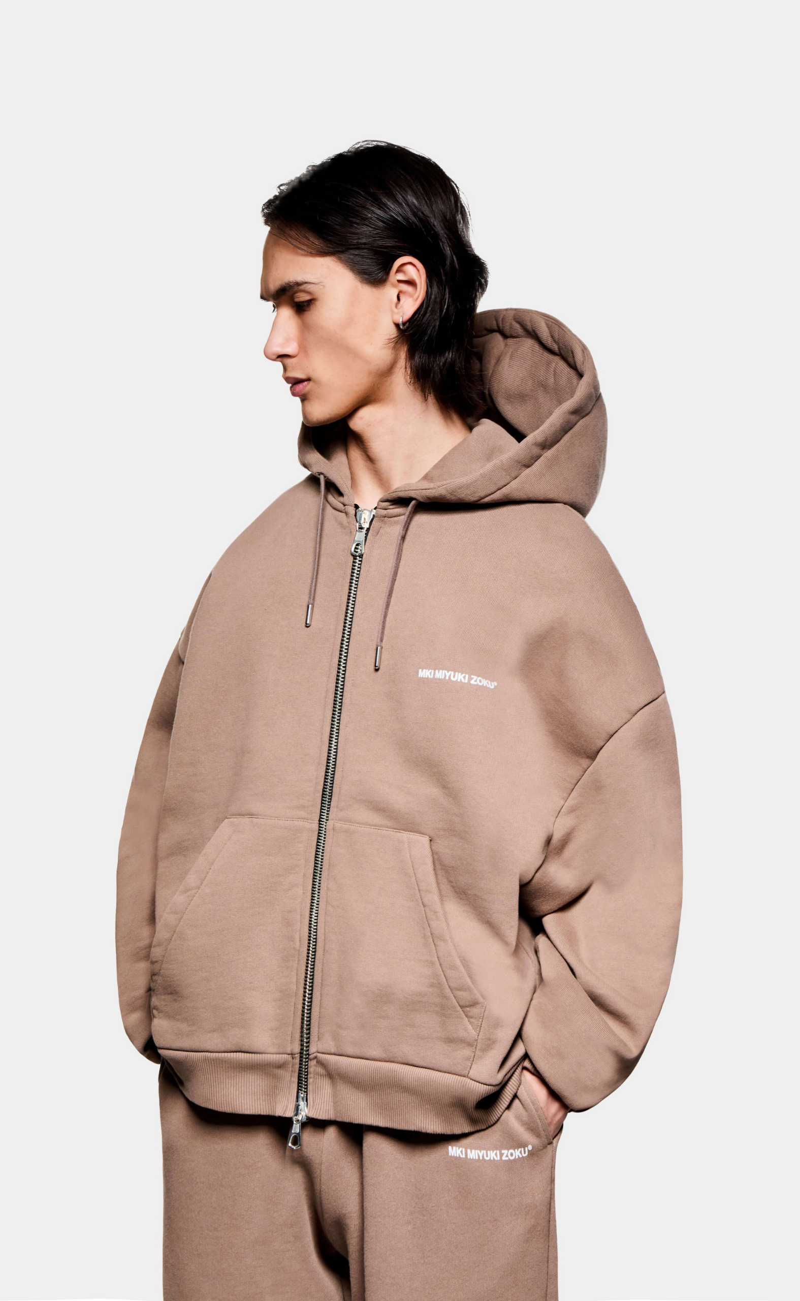 UNIFORM ZIP MUSHROO HOODIE