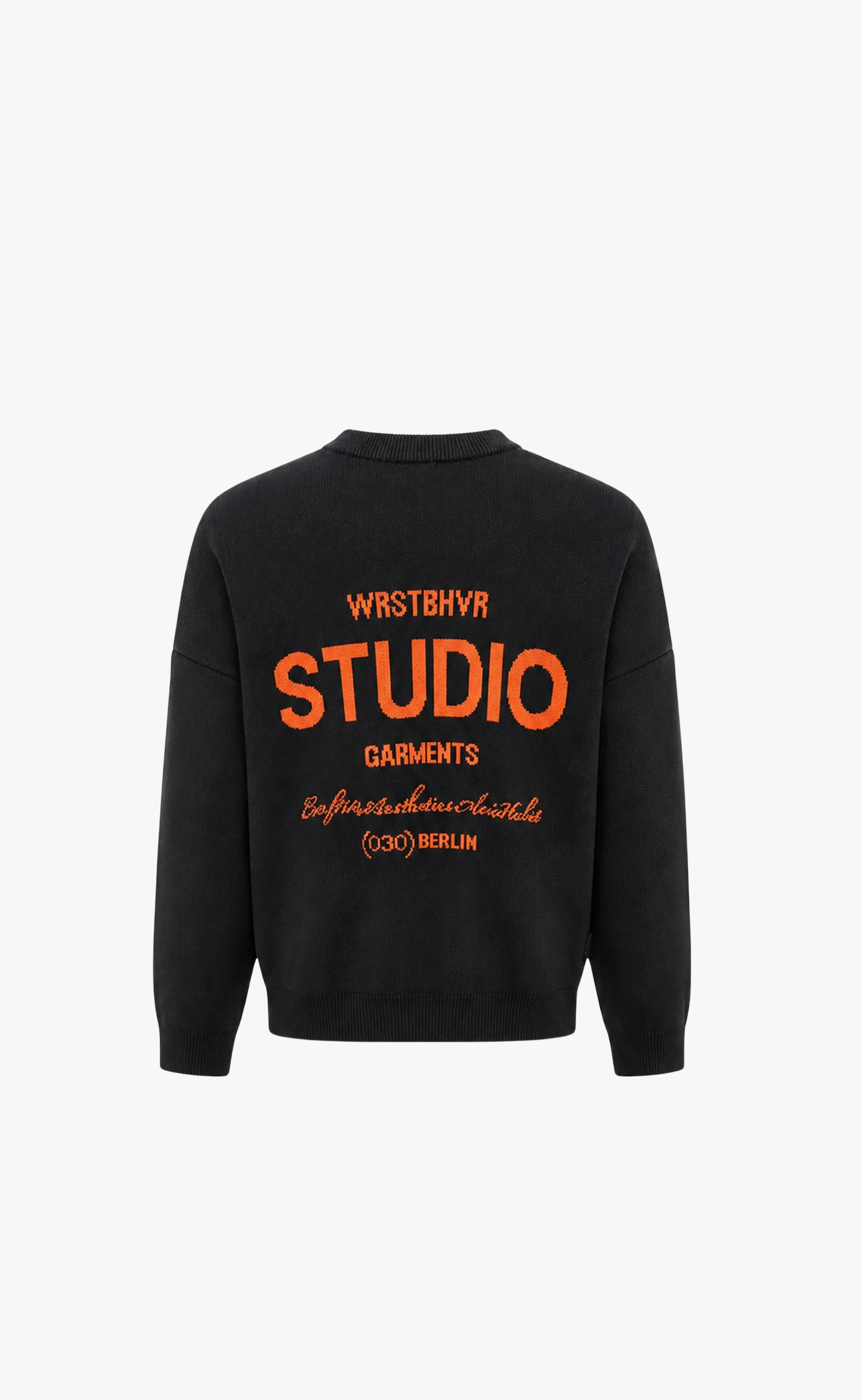 GARM BLACK SWEATER