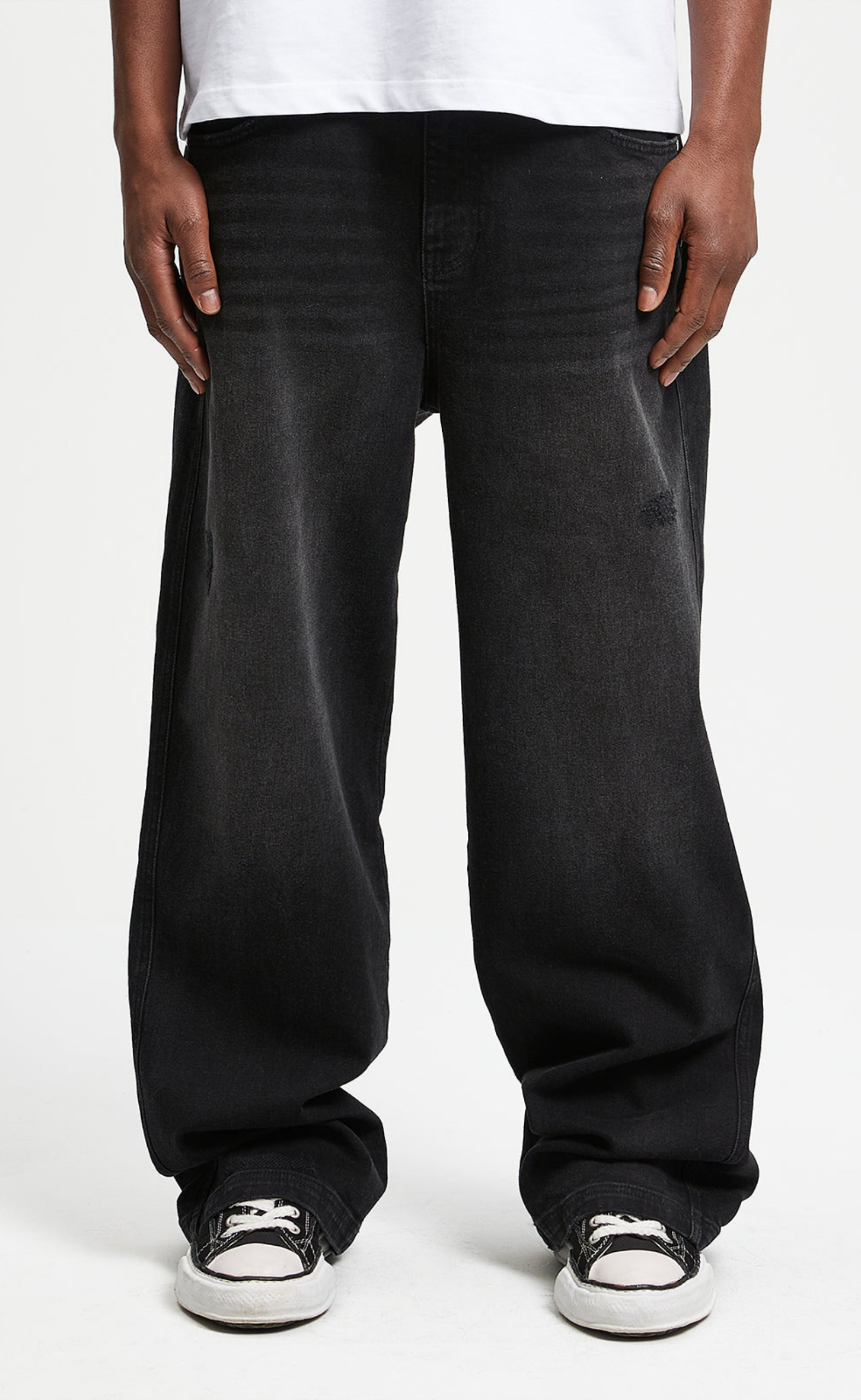 VERA WASHED BLACK JEANS