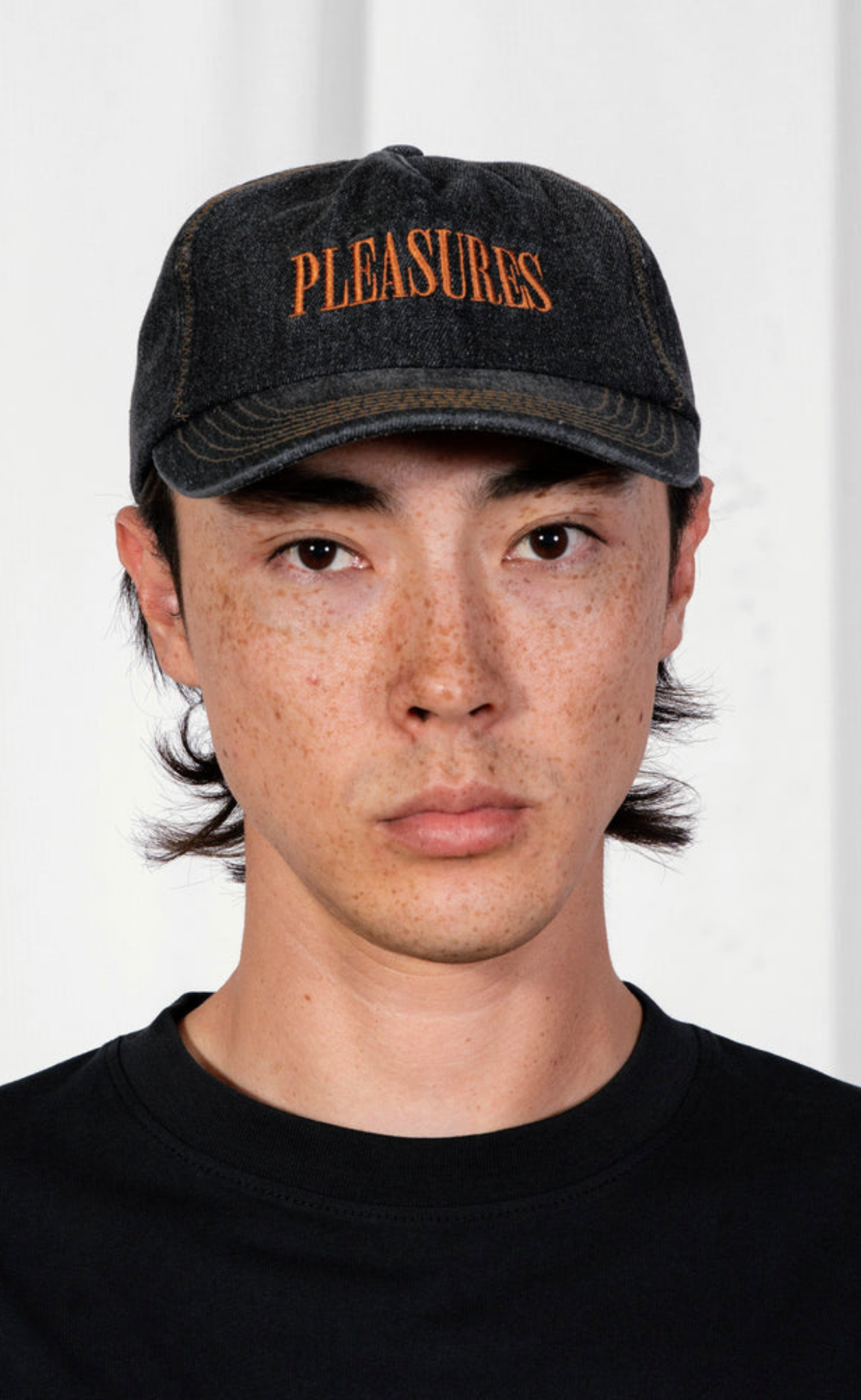 ZIG ZAG DENIM BLACK HAT