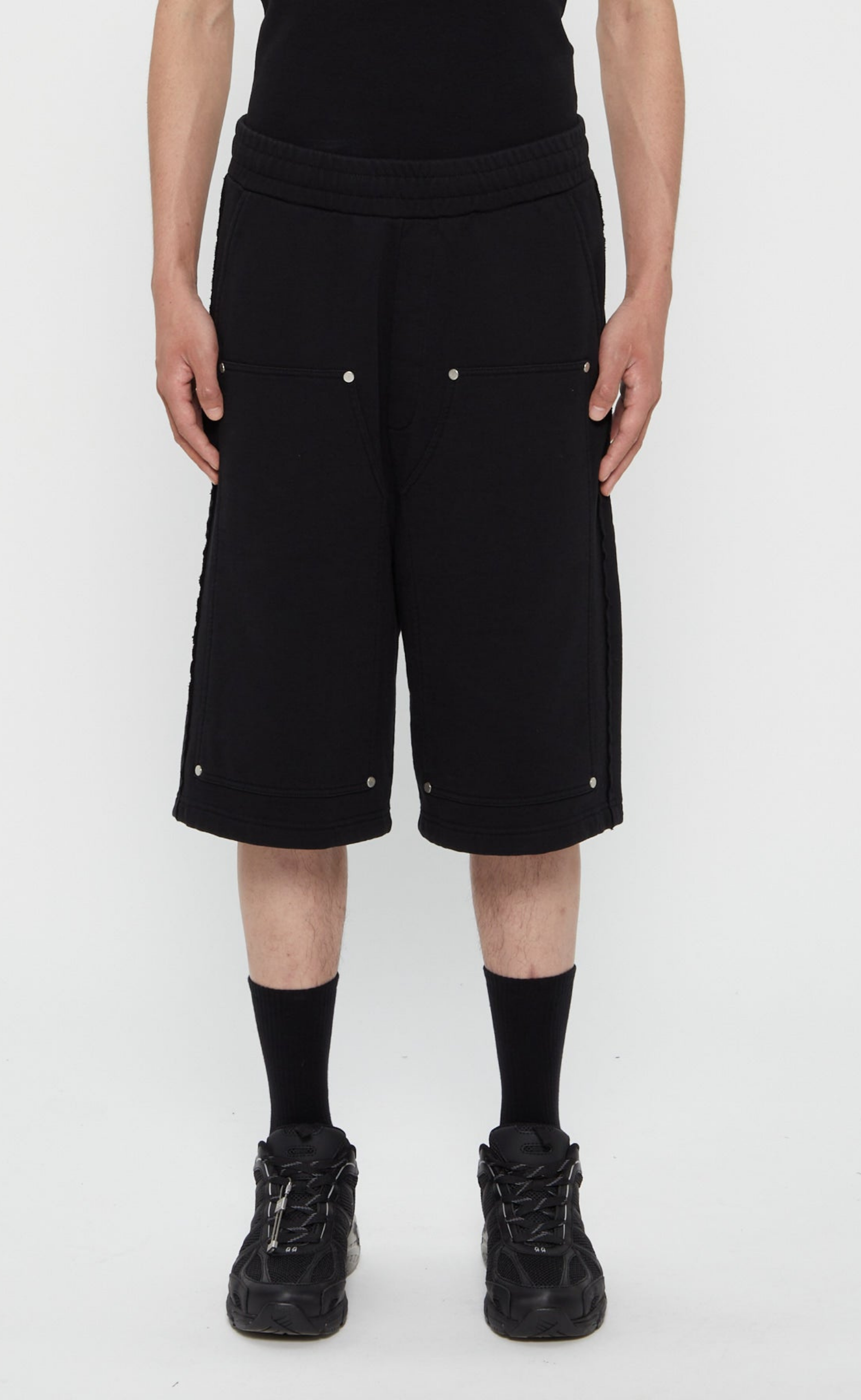 RIVET SW BLACK SHORTS