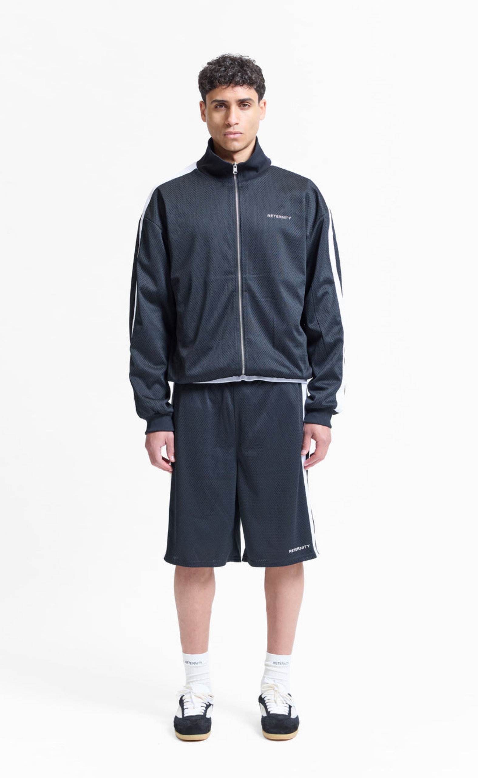 RETERNITY MESH BLACK SHORTS