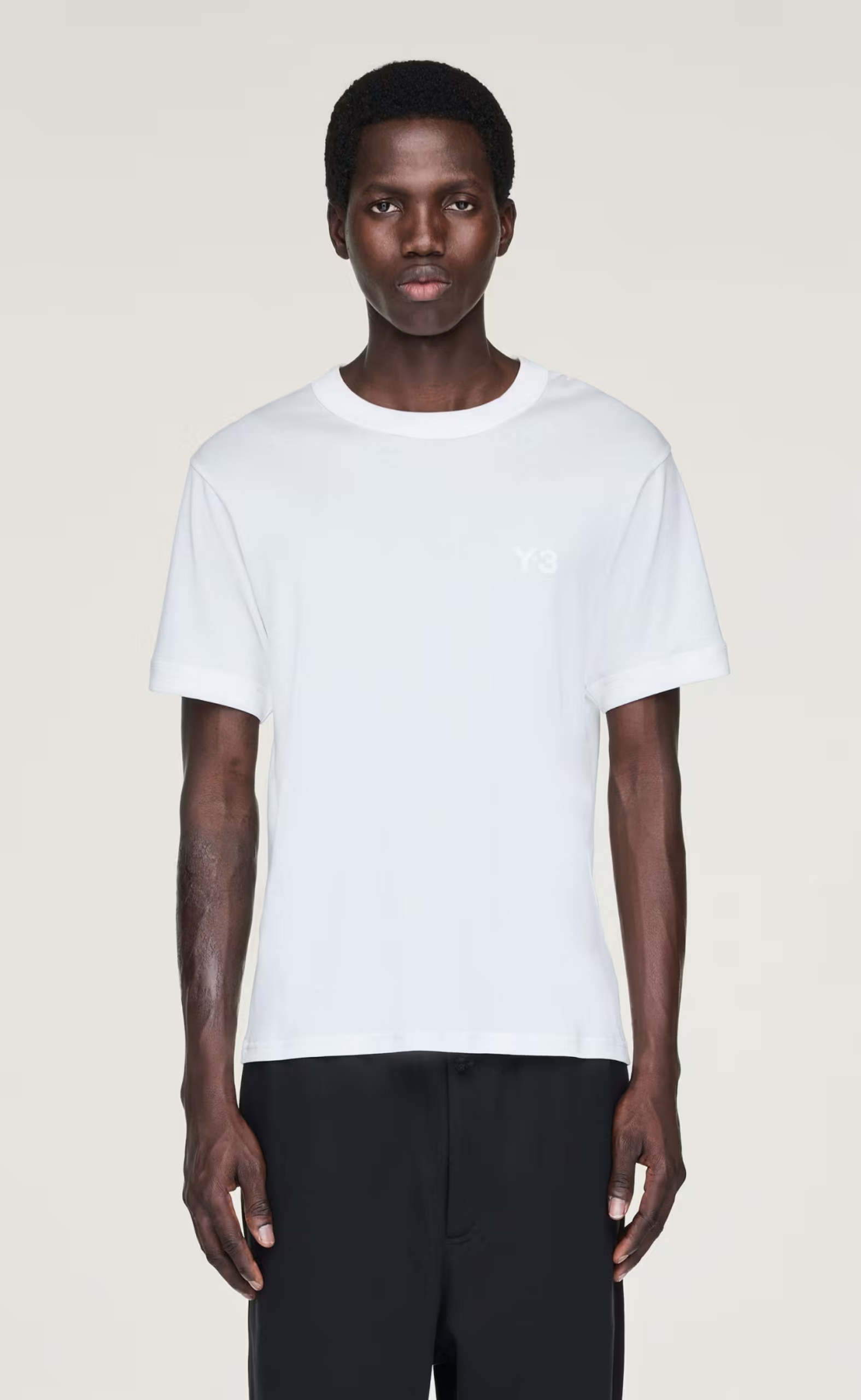 SLIM WHITE T-SHIRT