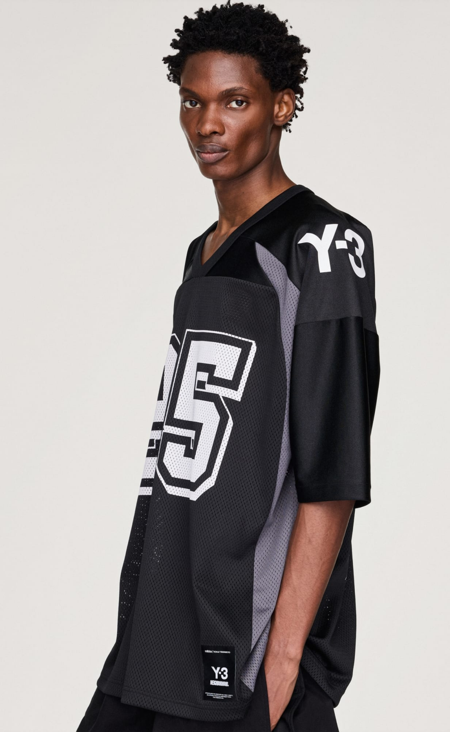Y-3 NBHD FOOTBALL JERSEY BLACK T-SHIRT