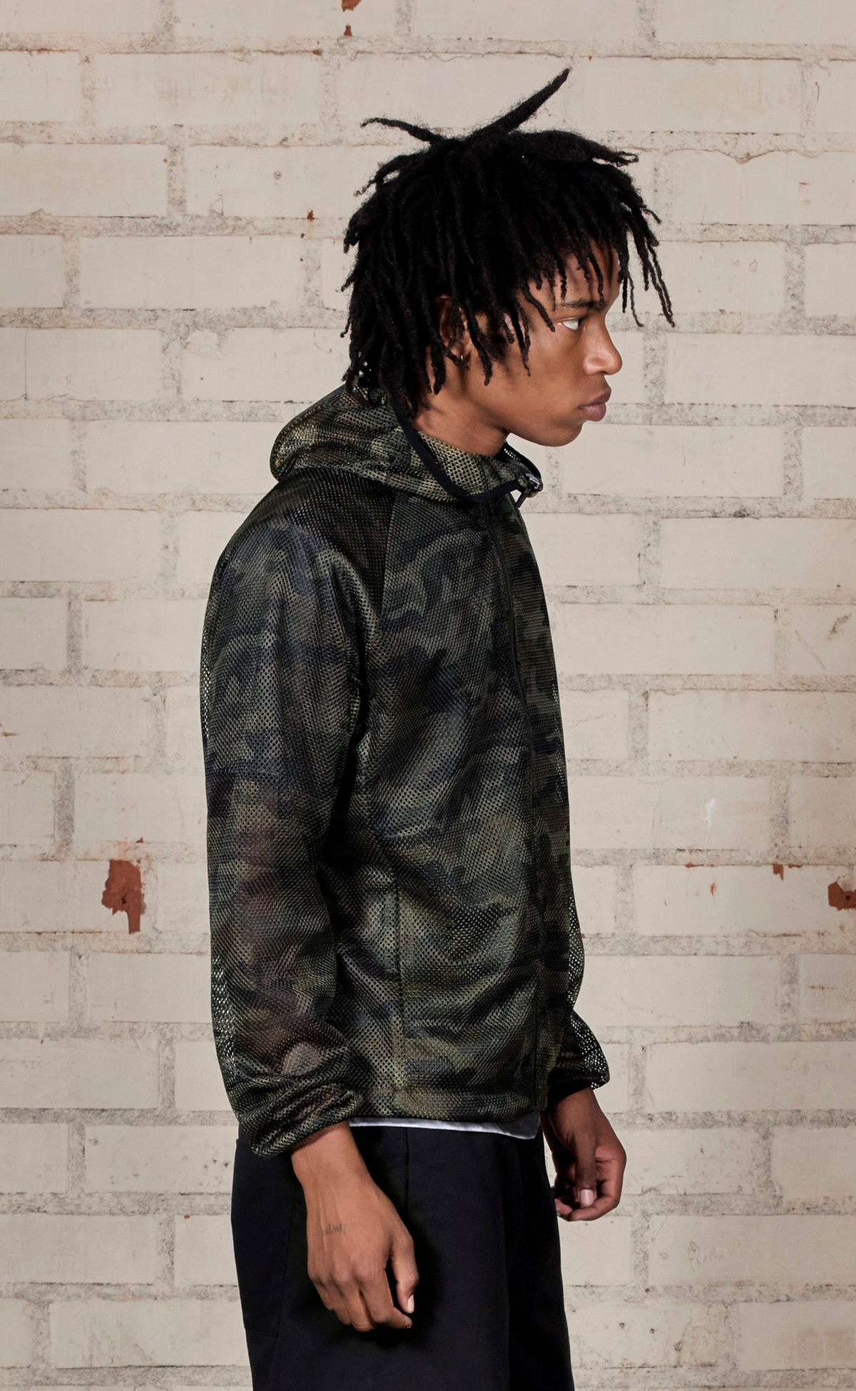 MESH HOODED CAMO JACKET