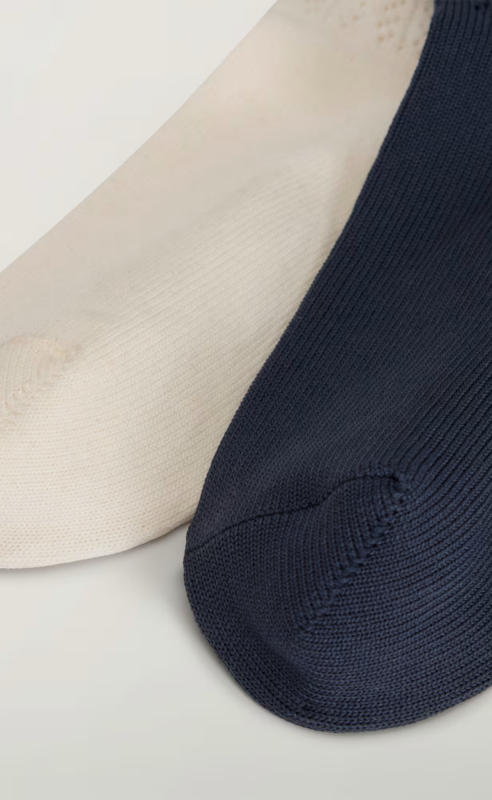 WB CROCHET HI WHITE BROWN SOCKS