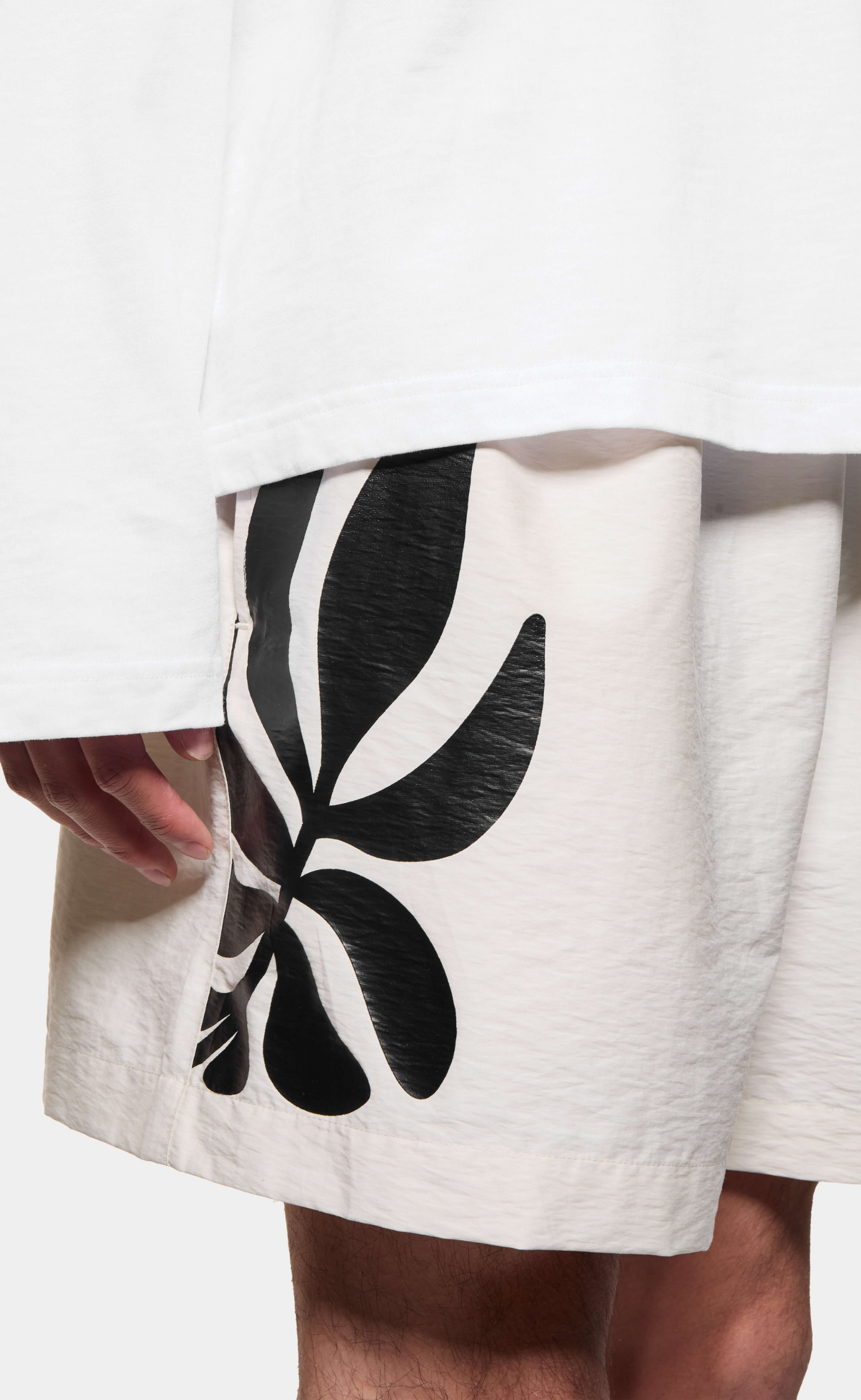 BOTANICAL PRINT WIDE LEG BONE SHORTS