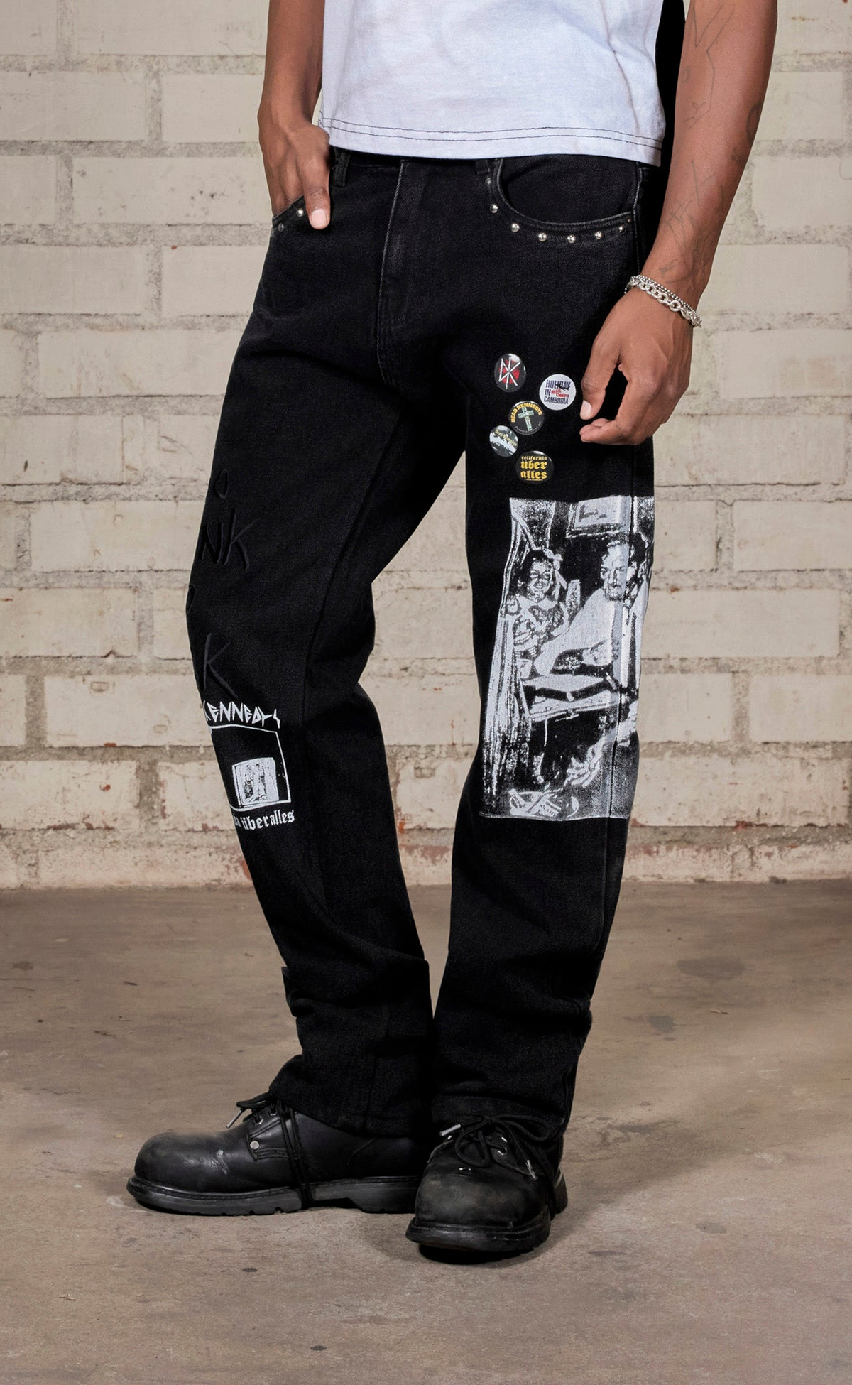 DIY STRAIGHT LEG BLACK PANTS
