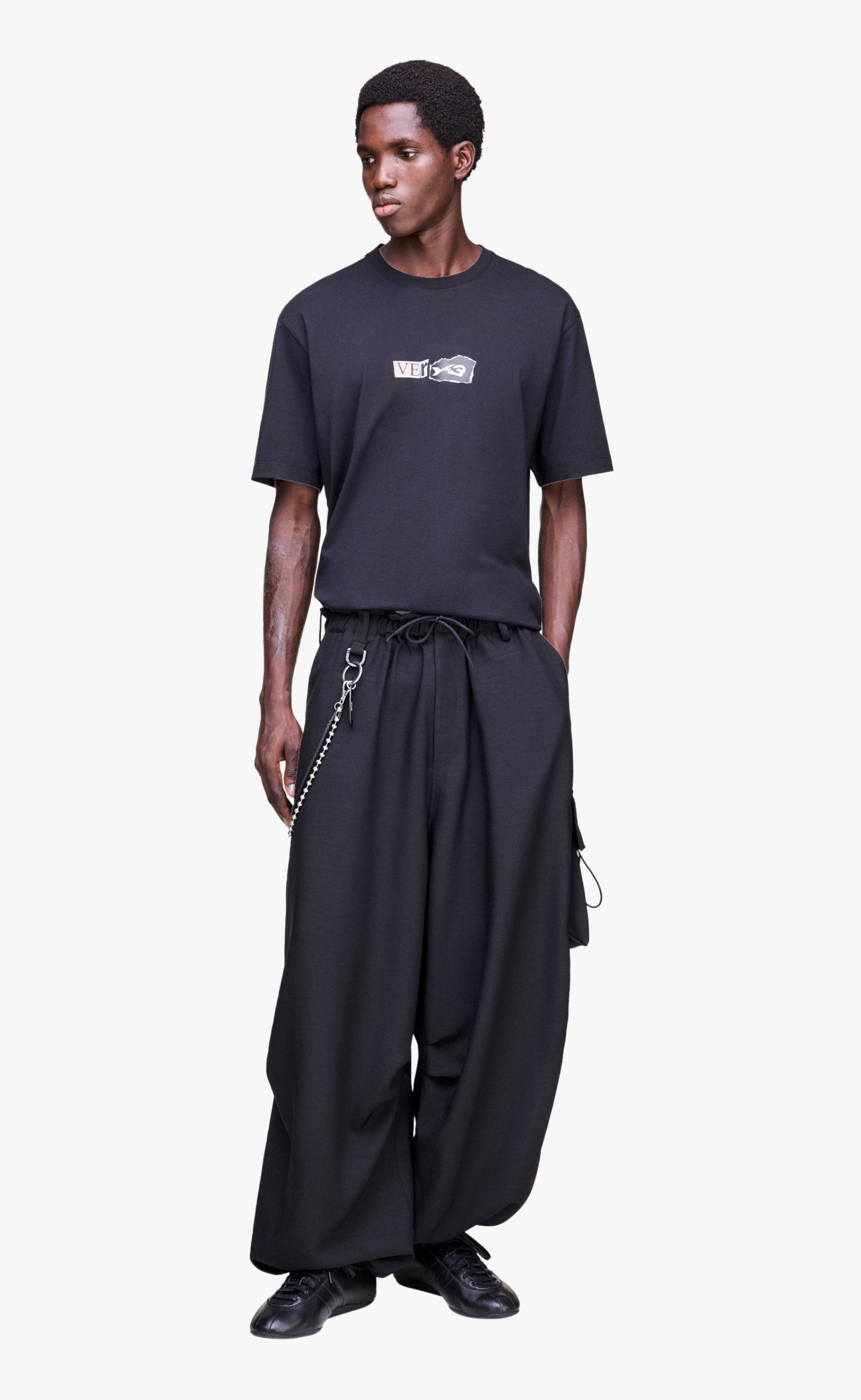 Y-3 GFX BLACK T-SHIRT