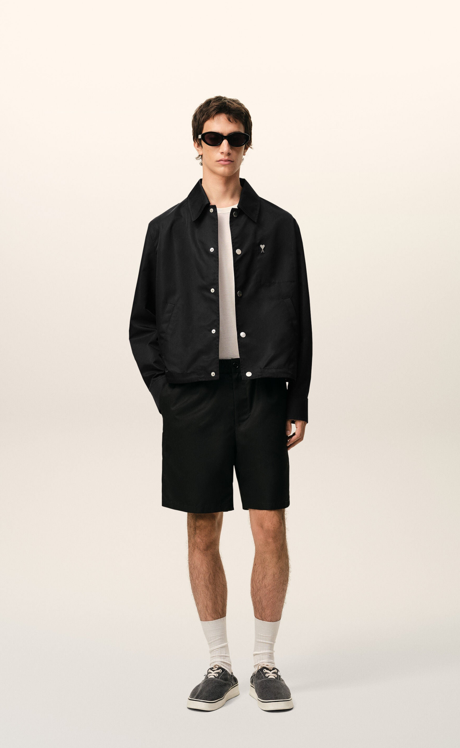 NYLON AMI DE COEUR STUD BUTTONED BLACK JACKET