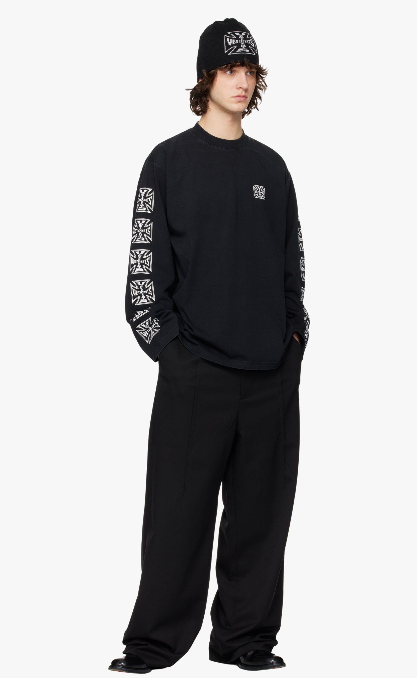BIKER CROSS BLACK LONGSLEEVE
