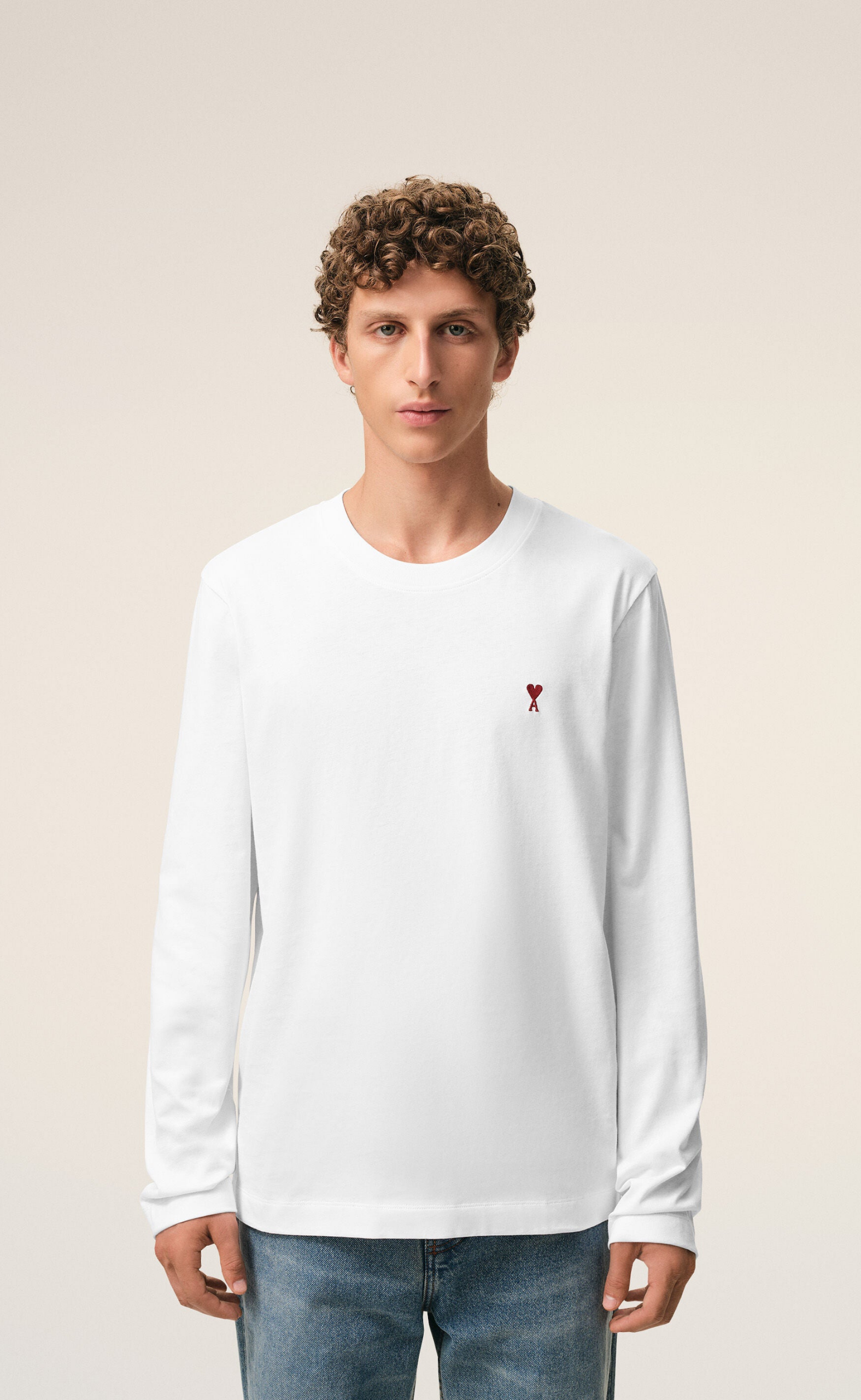 RED AMI DE COEUR WHITE LONGSLEEVE