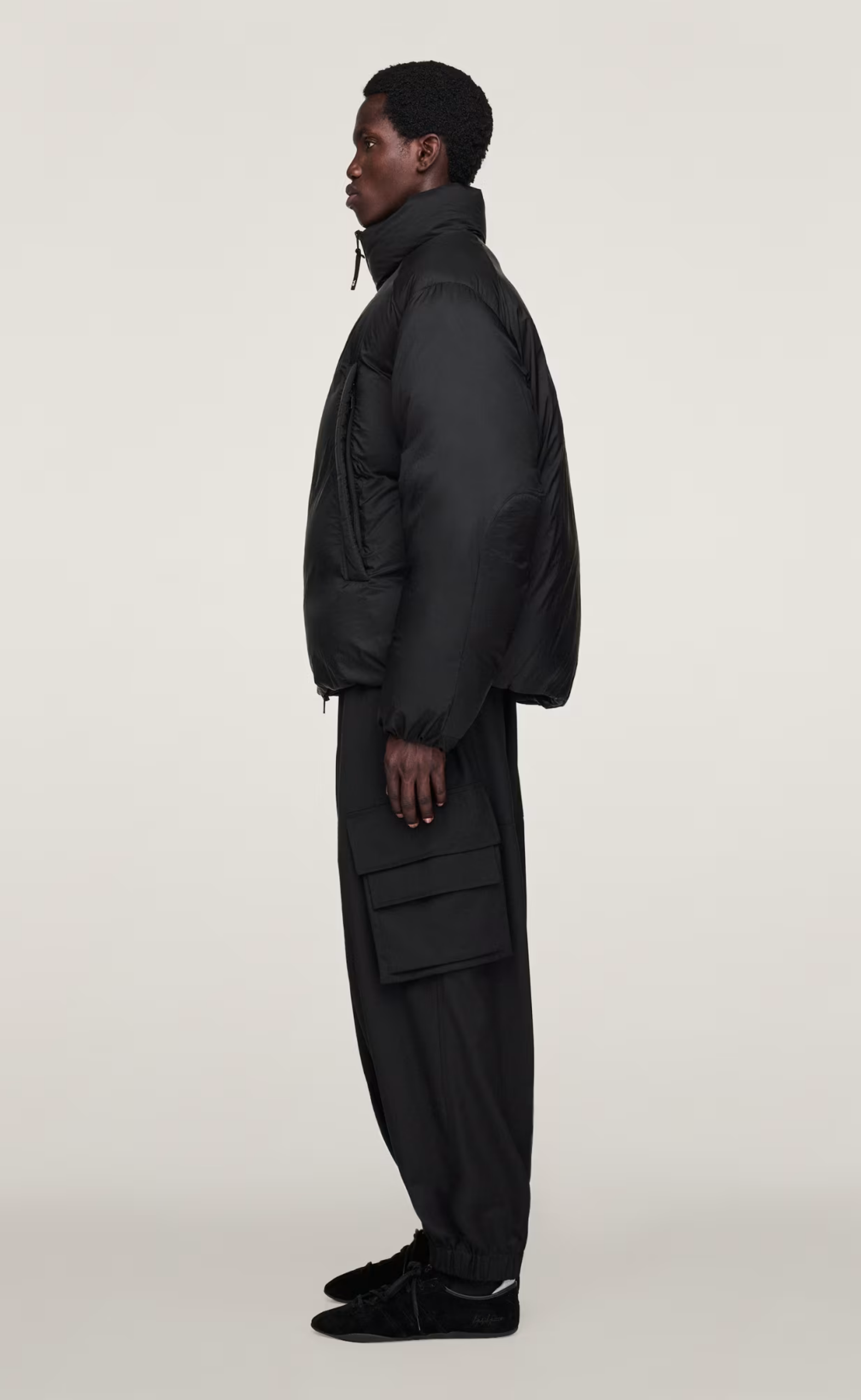 PUFFER BLACK JACKET