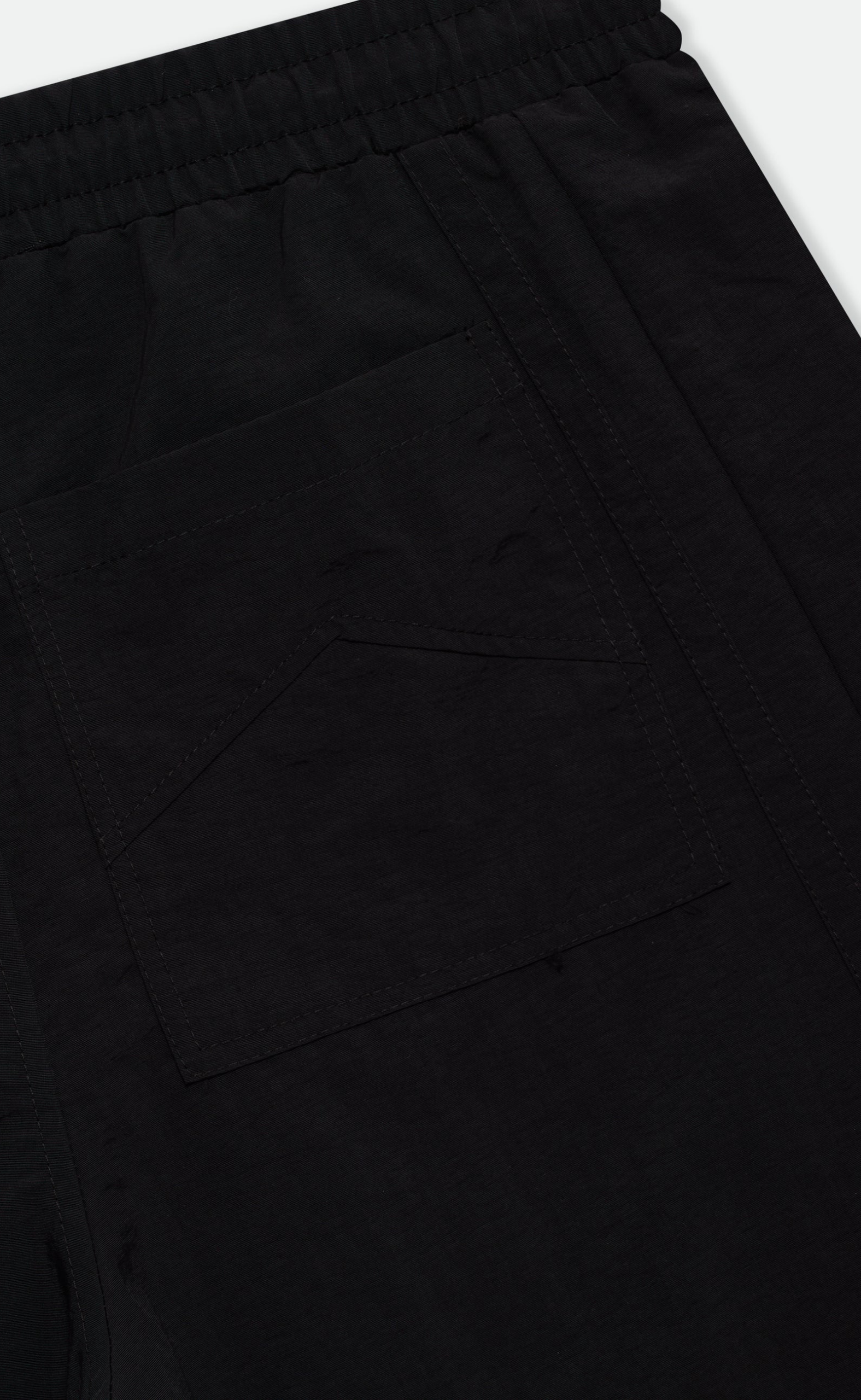 MOONLIGHT LOGO BLACK RED SHORTS