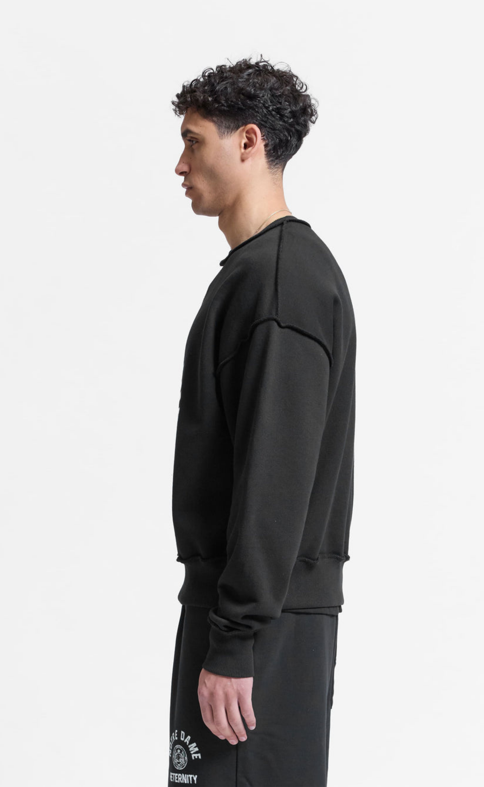 NOTRE DAME BLACK SWEATER
