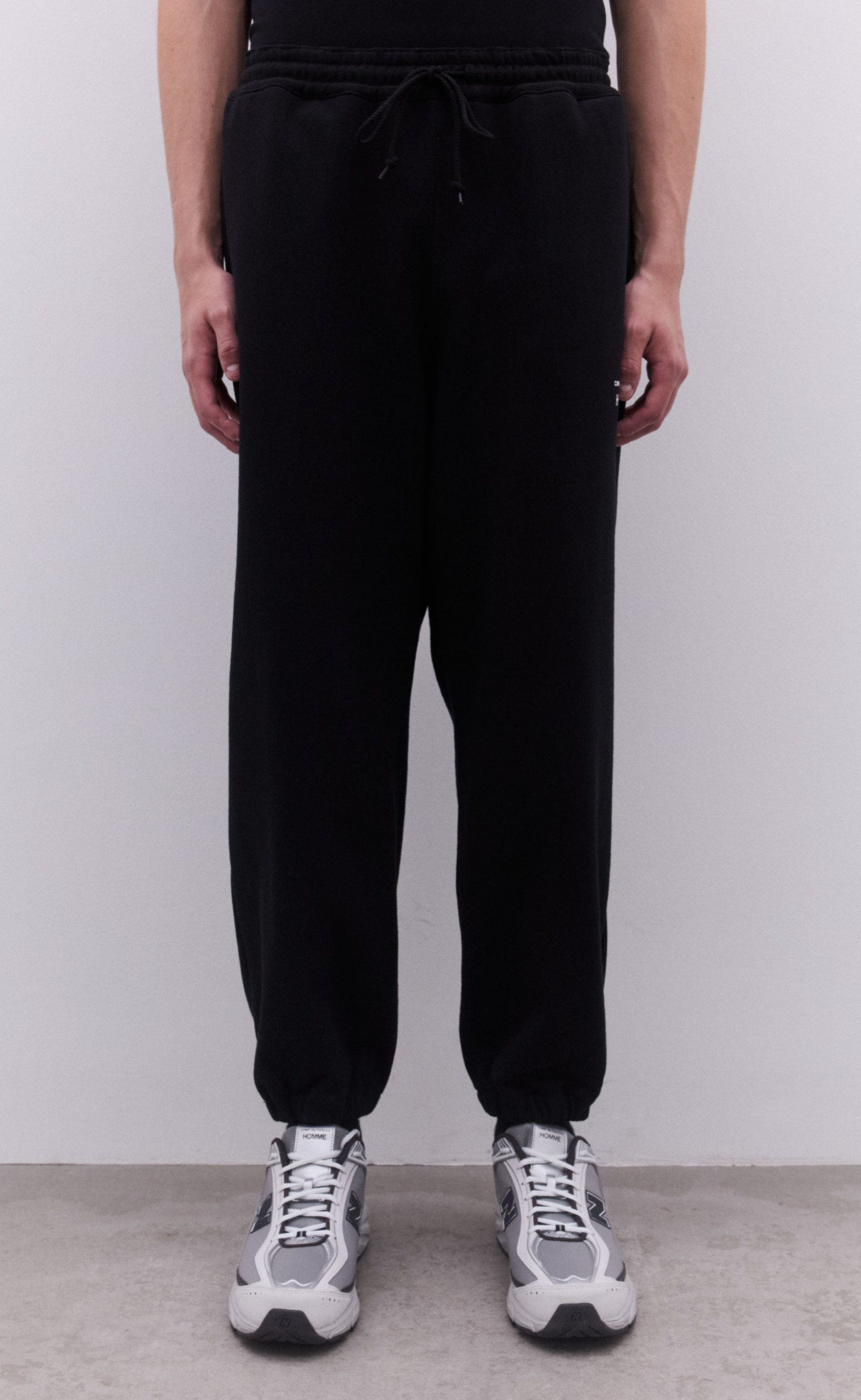 LOGO BLACK SWEATPANTS