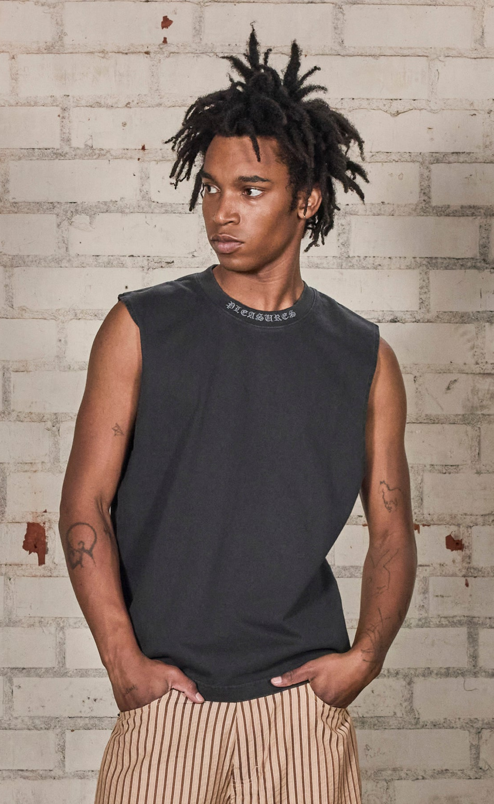 SORROW BLACK TANK TOP