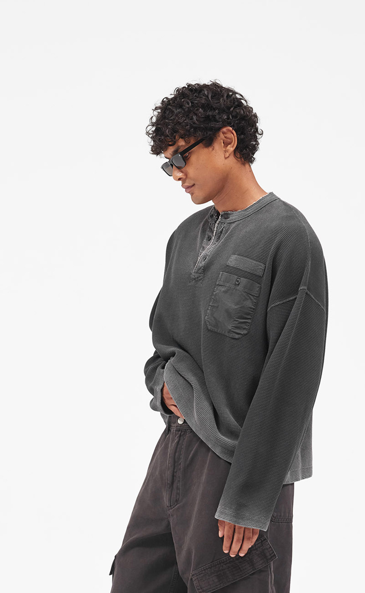 HENLEY HEAVYWEIGHT VINTAGE BLACK LONGSLEEVE