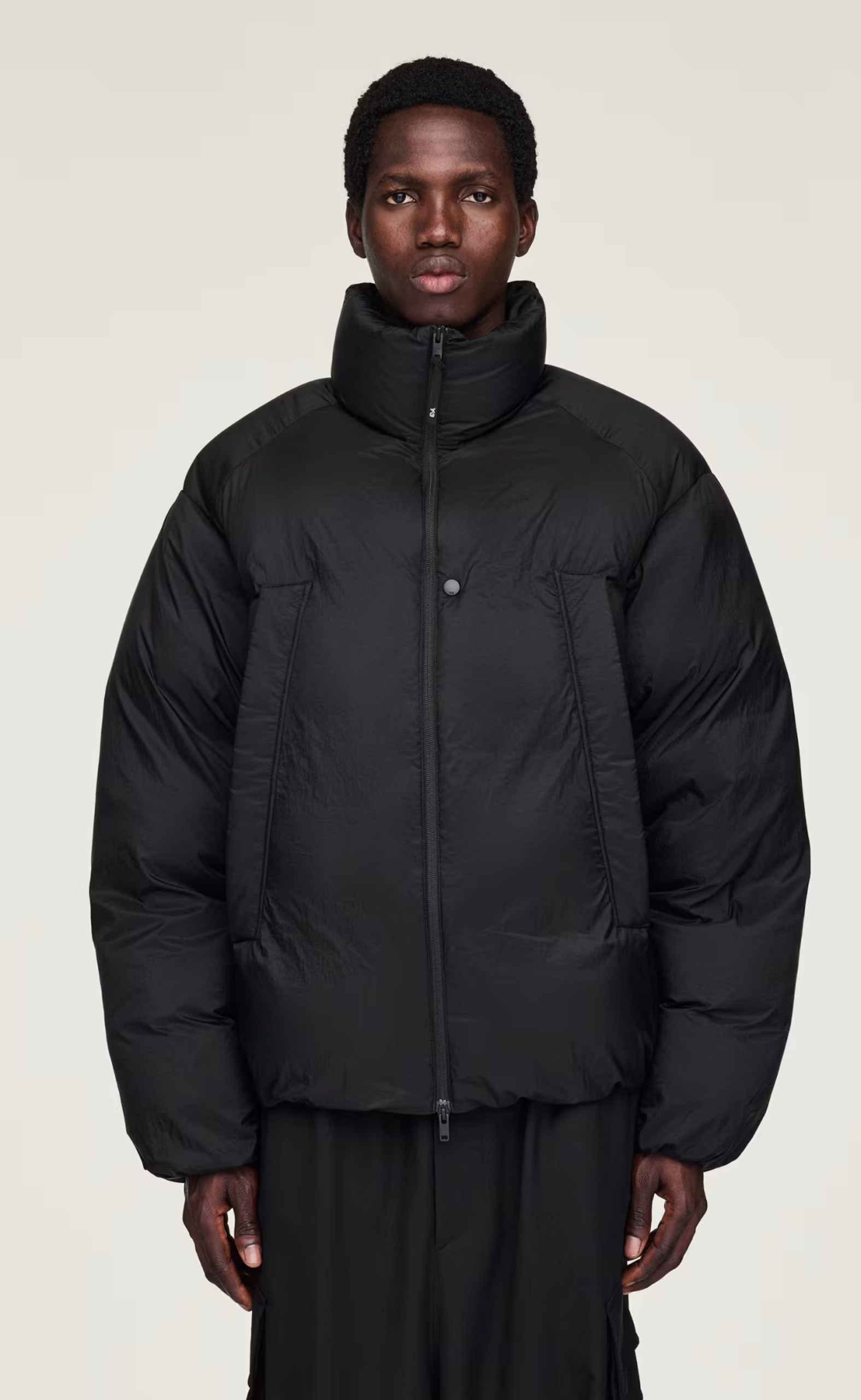 PUFFER BLACK JACKET