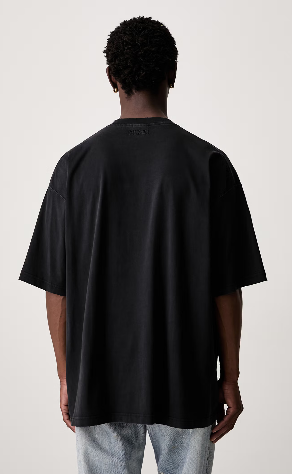 SCRIBBLED LOGO OVERSIZED WASHED BLACK T-SHIRT