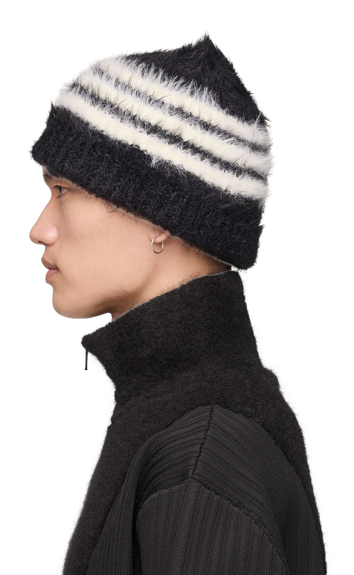 STRIPES BLACK BEANIE