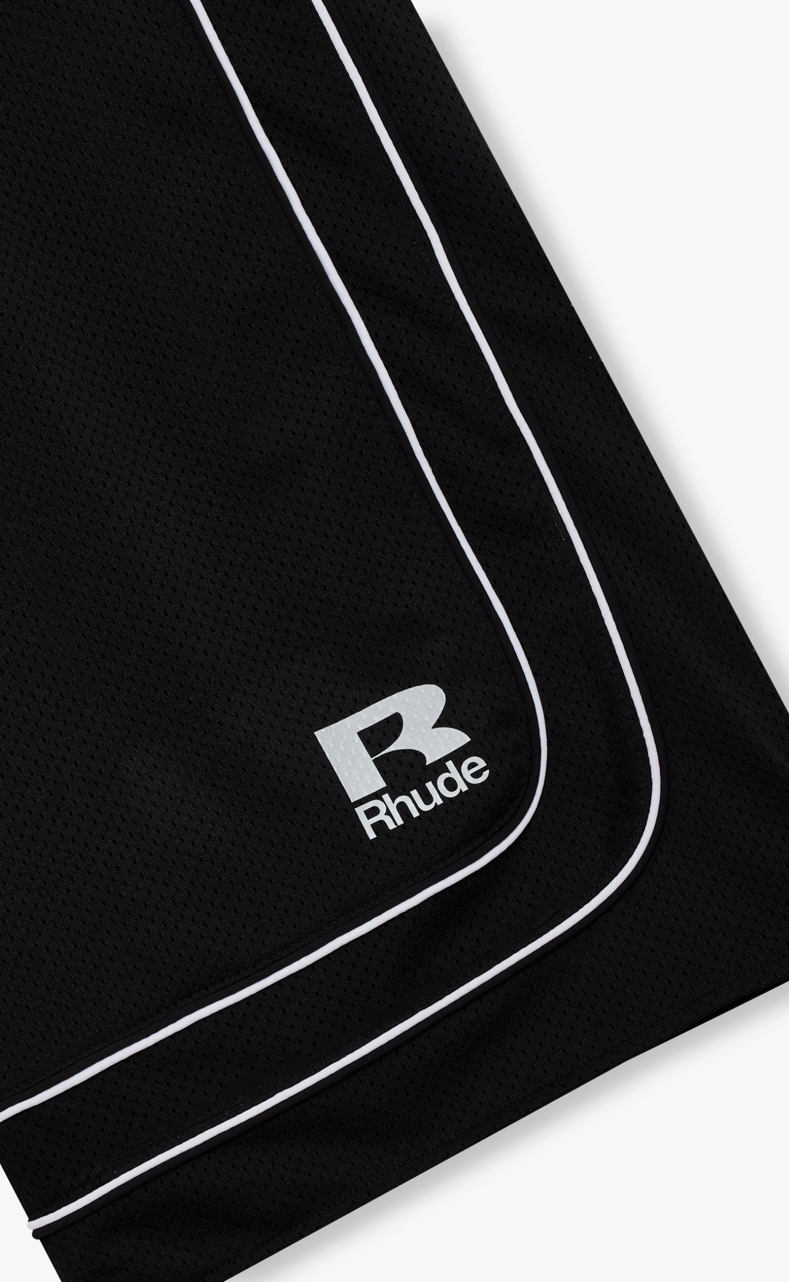 BAGGY MESH BASKETBALL BLACK SHORTS