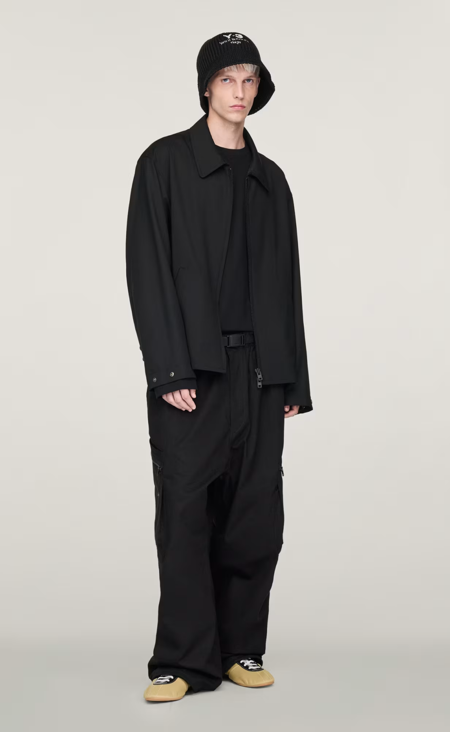 REFINED WOOL BLOUSON BLACK JACKET