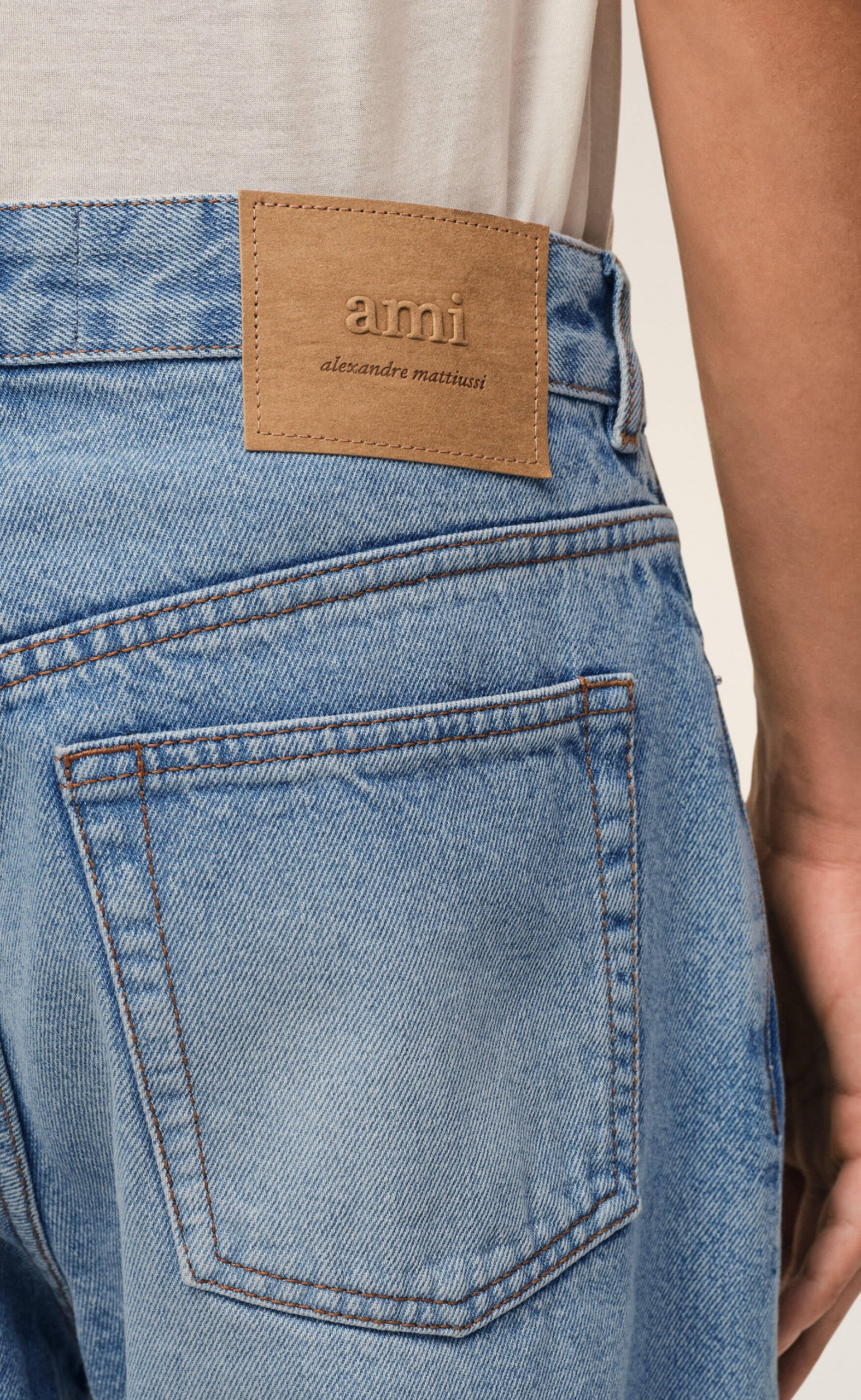 LARGE FIT BERMUDA DENIM SHORTS