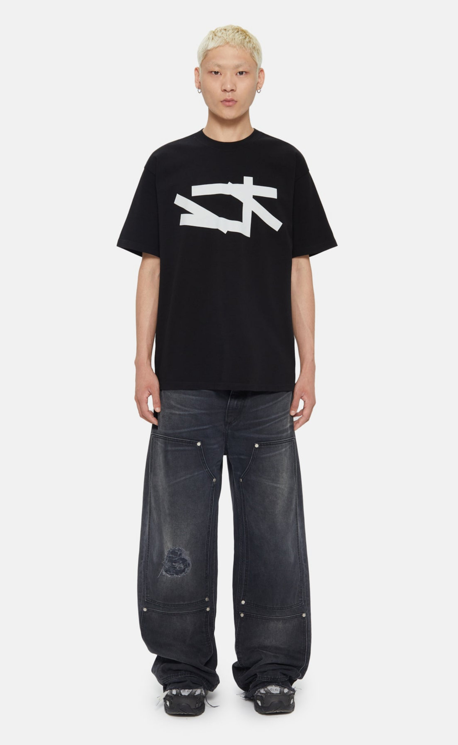 TURNED BLACK T-SHIRT