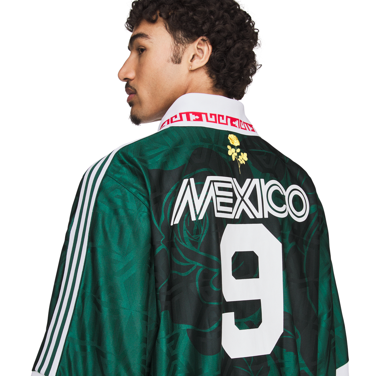 CHAVARRIA SOCCER JERSEY GREEN RED T-SHIRT