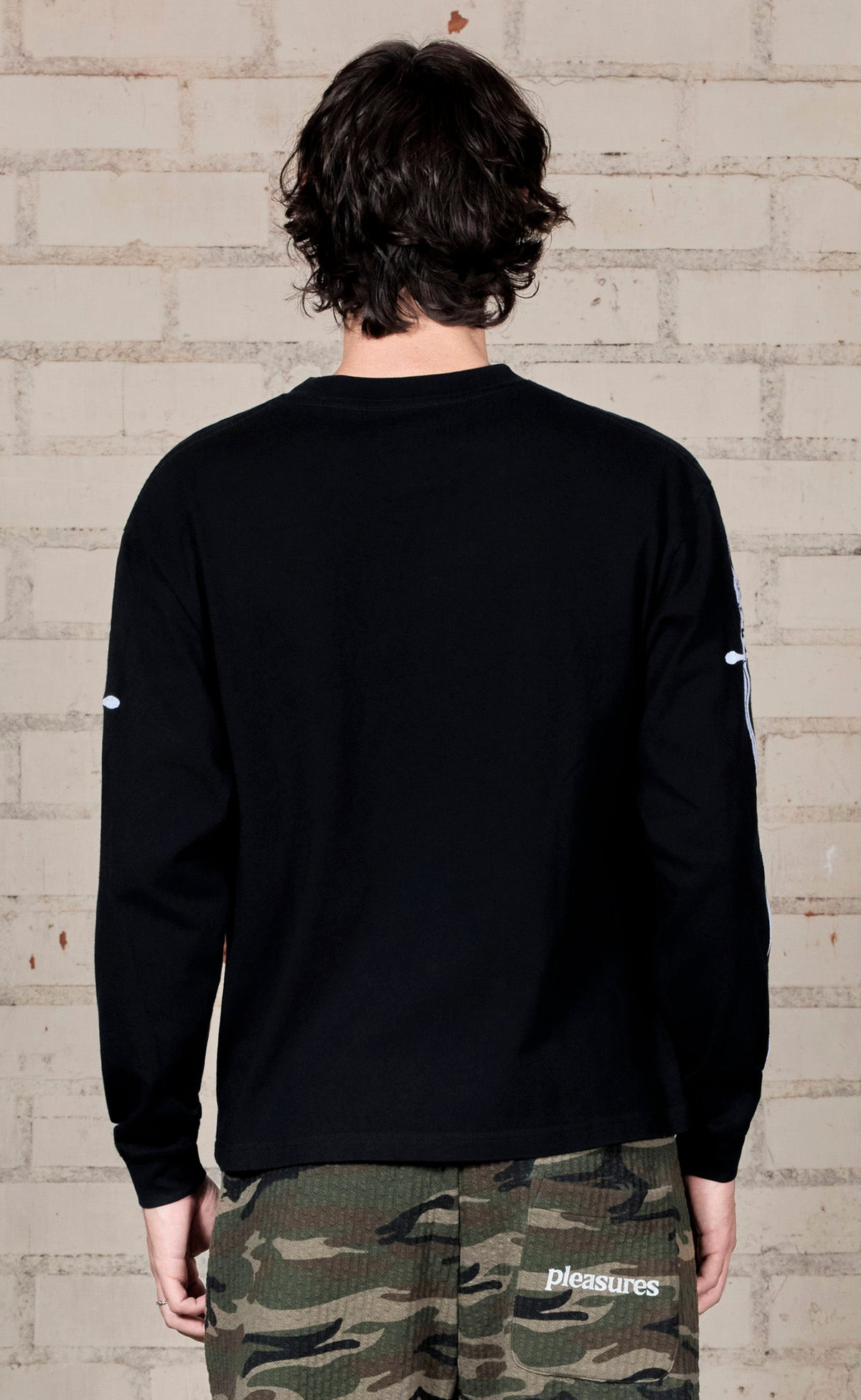 LUSTER HEAVYWEIGHT BLACK LONGSLEEVE