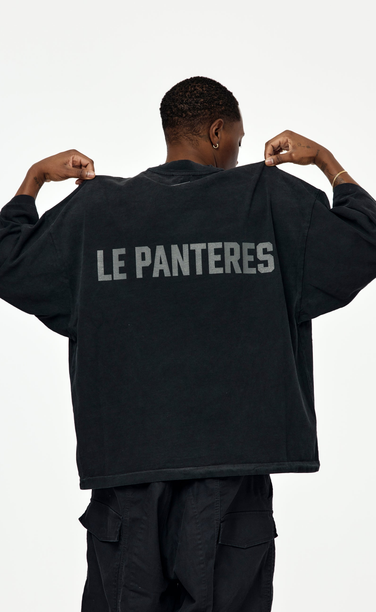 RELAXED LE PANTERES BLACK T-SHIRT