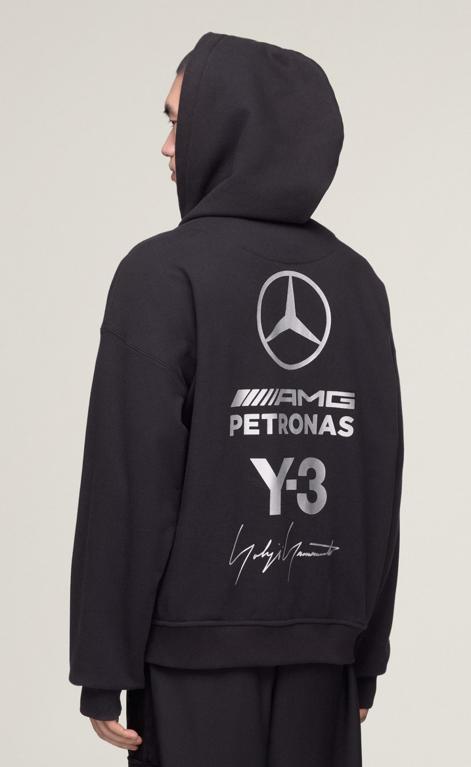 F1 MERCEDES BLACK ZIP HOODIE